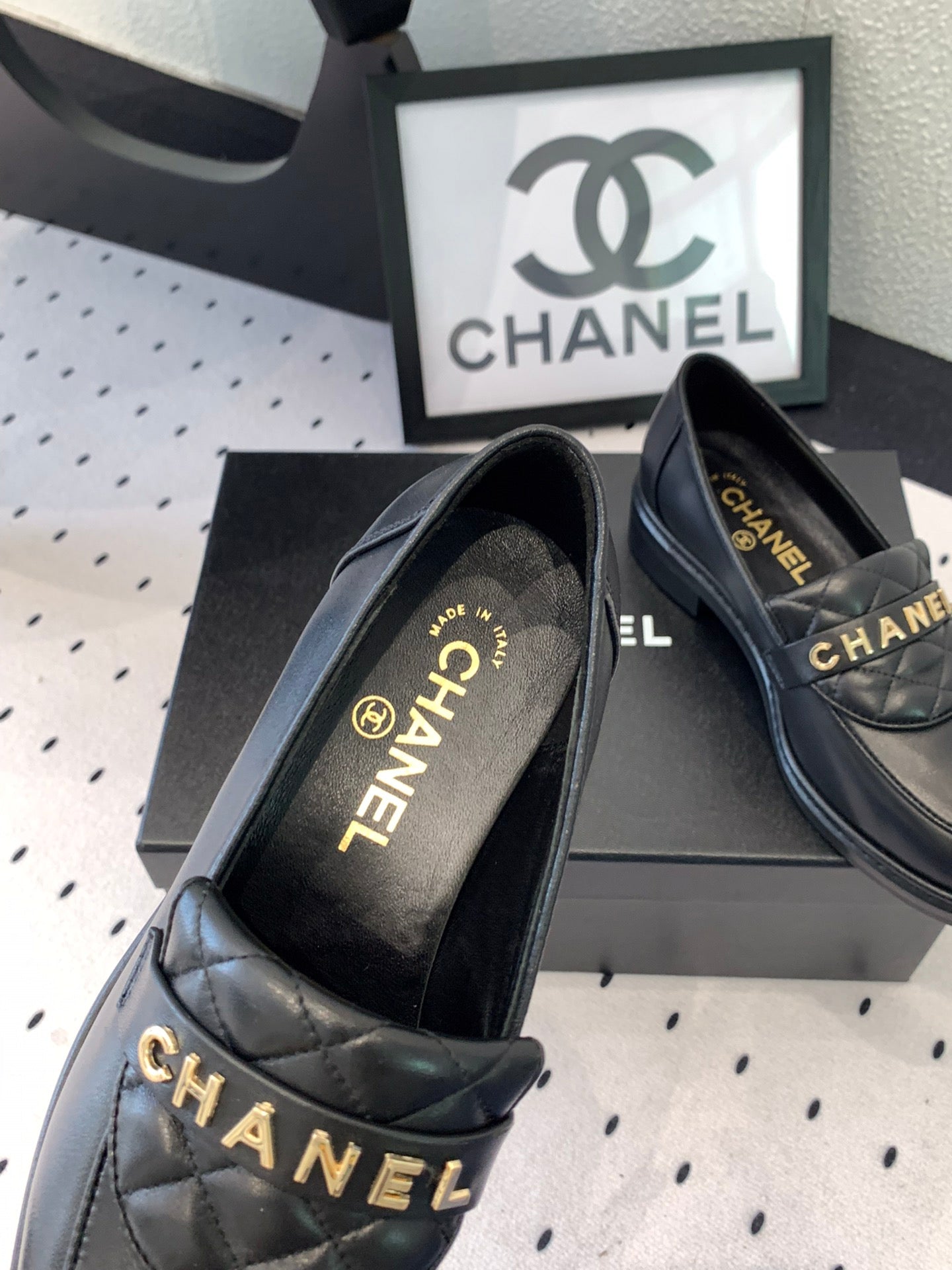 CC Moccasins In Black Cowhide 147019