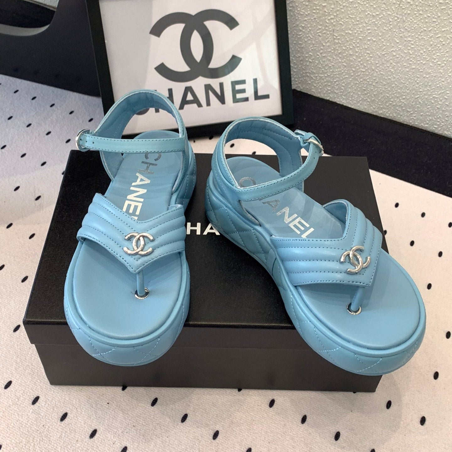 CC Thong Sandals In Could Blue Lambskin 147039