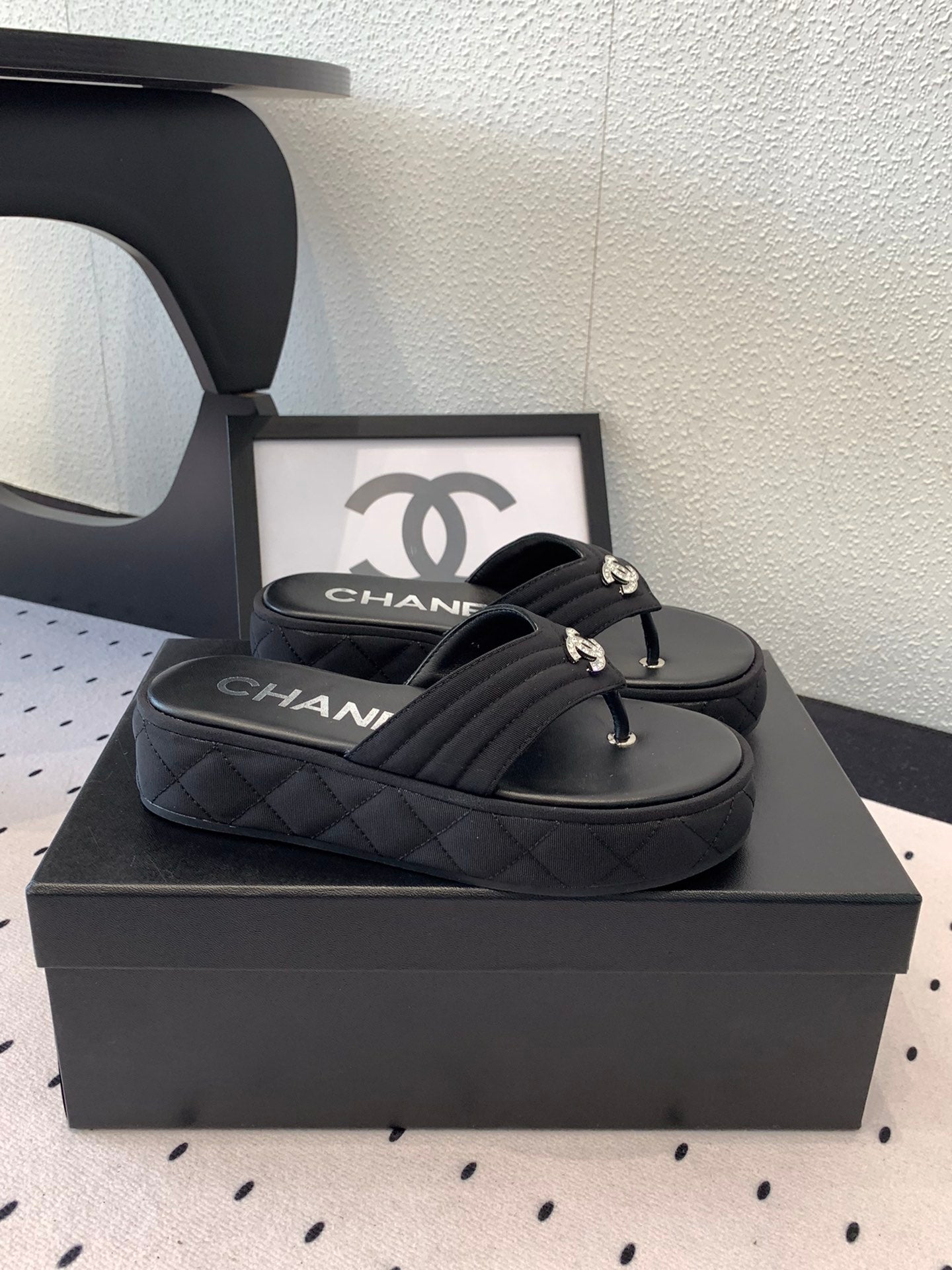 CC Thong Slippers In Black Denim Fabric 147053