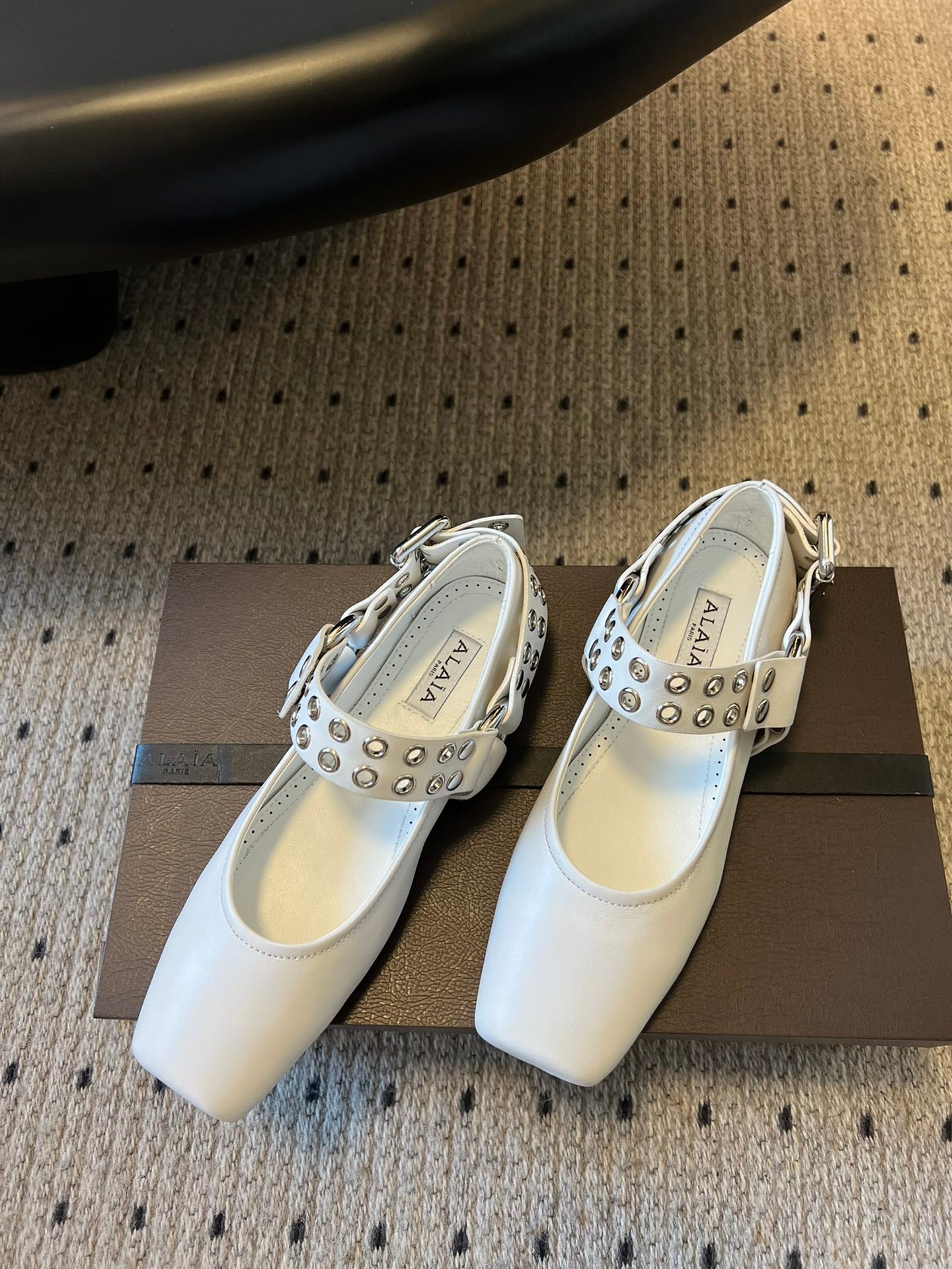 Alaia 25 Biker Ballet Flats White Calfskin 303734