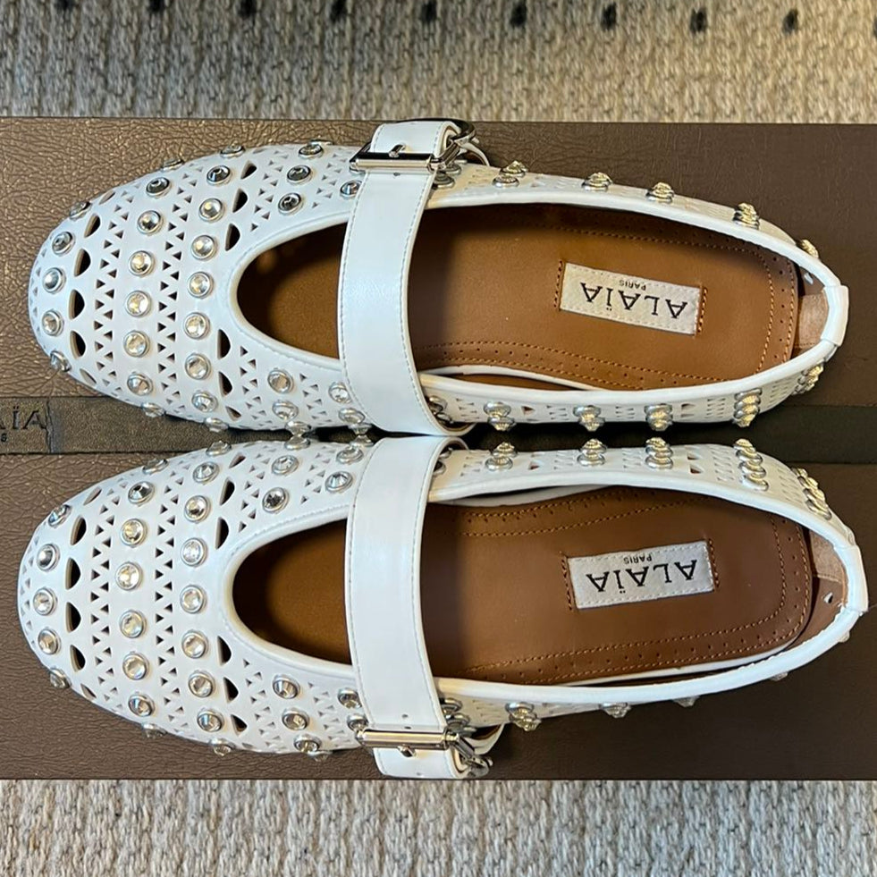 Alaia 25 Vienne With Strass Ballet Flats White Lambskin 303721