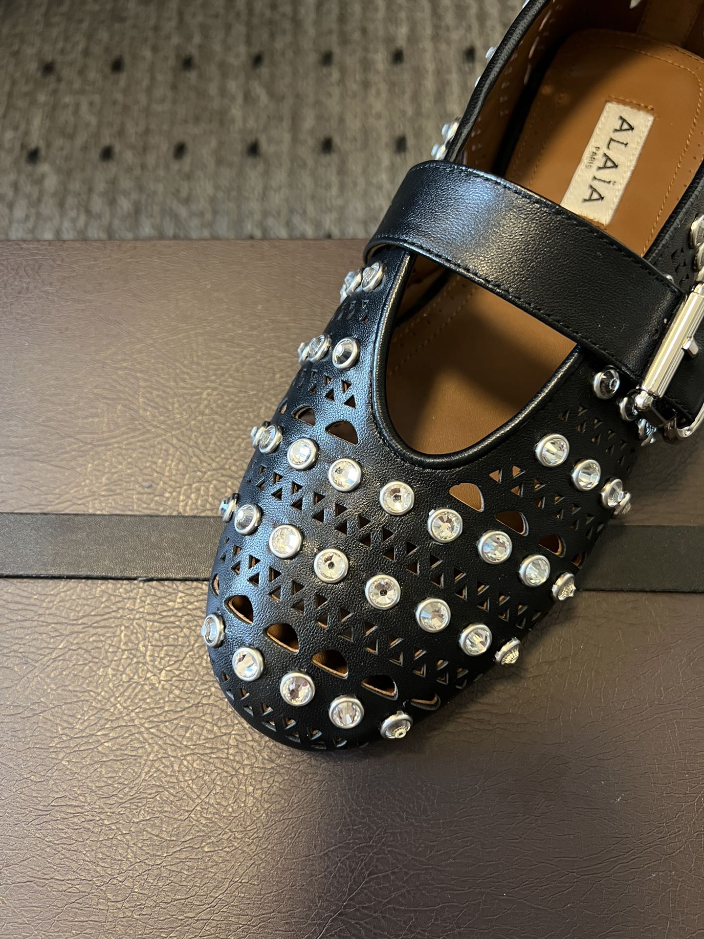 Alaia 25 Vienne With Strass Ballet Flats Black Lambskin 303722