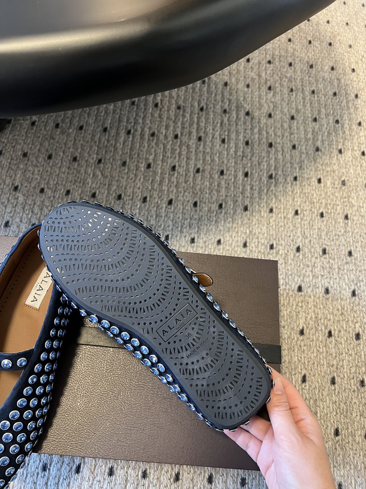 Alaia 25 Strass Ballet Flats Navy Blue Suede Goatskin 303724