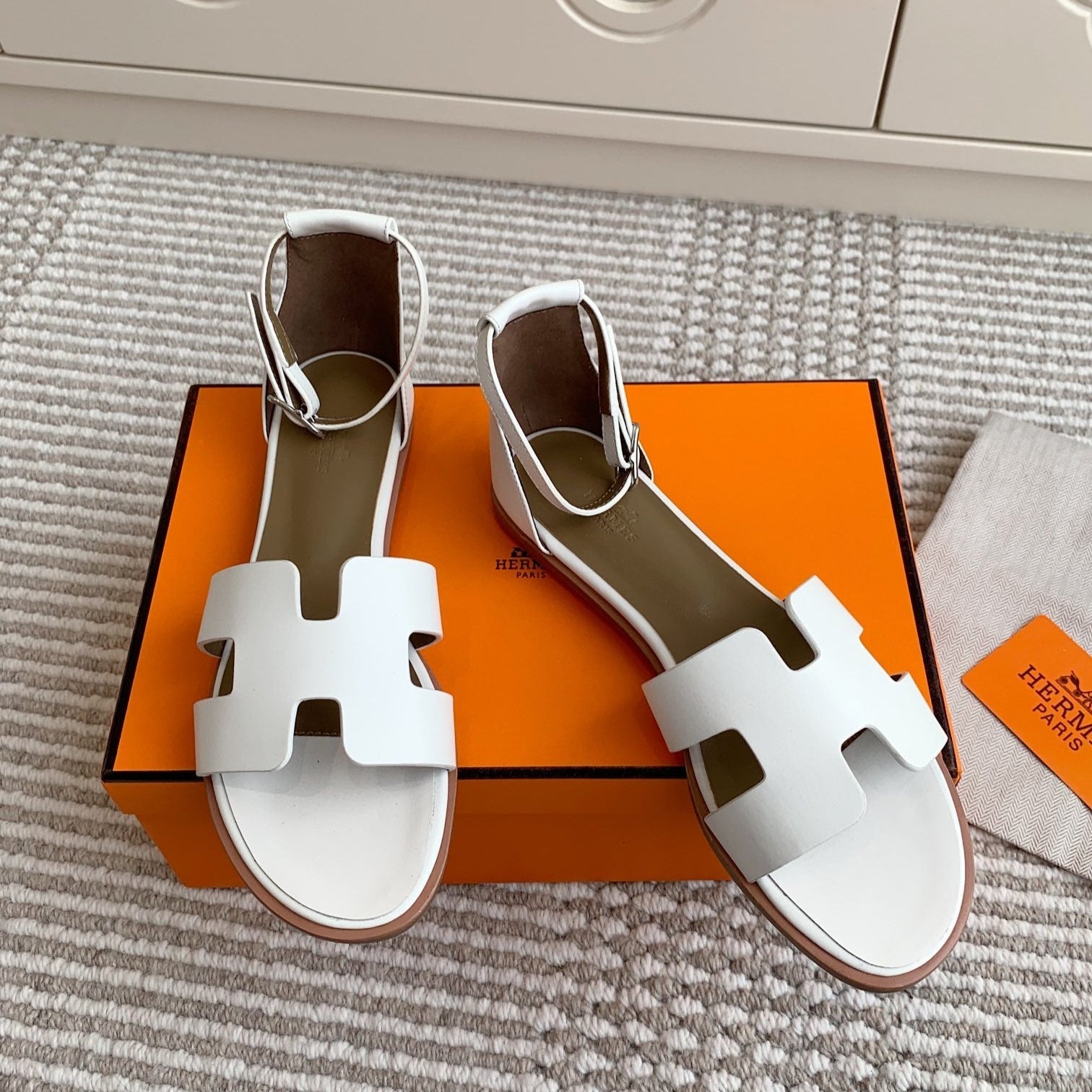 HM 25 Santorini White Etoupe Calfskin