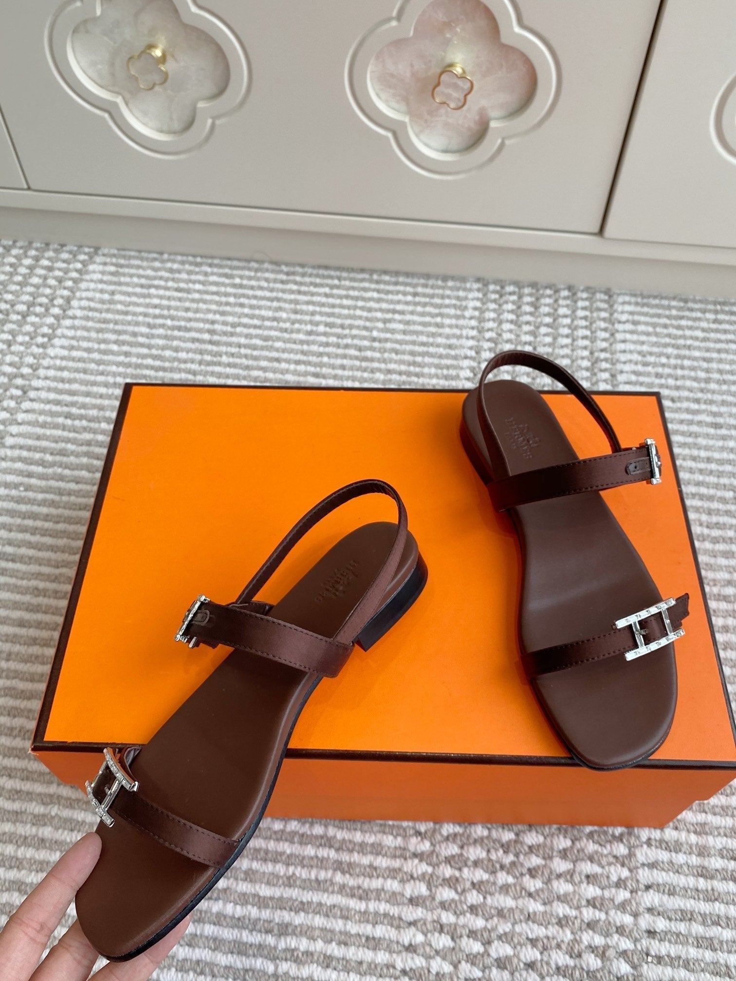 HM Cristal Sandals Brown Calfskin 291445