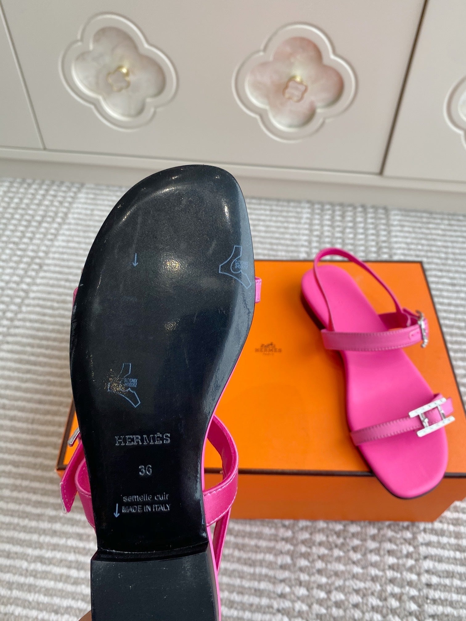 HM Cristal Sandals Pink Calfskin 291447