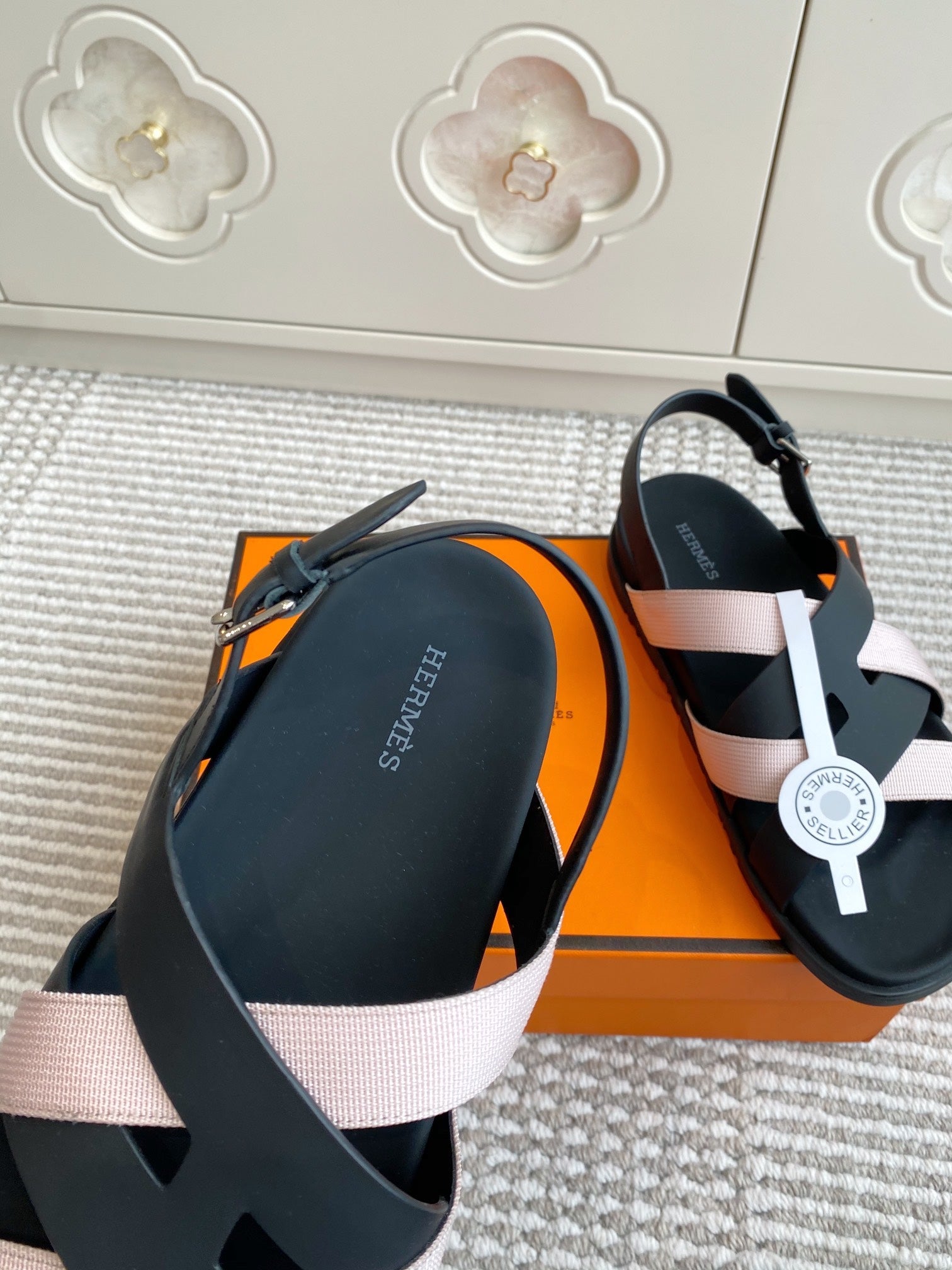 HM Heracles Sandals Black Pink Calfskin 291449