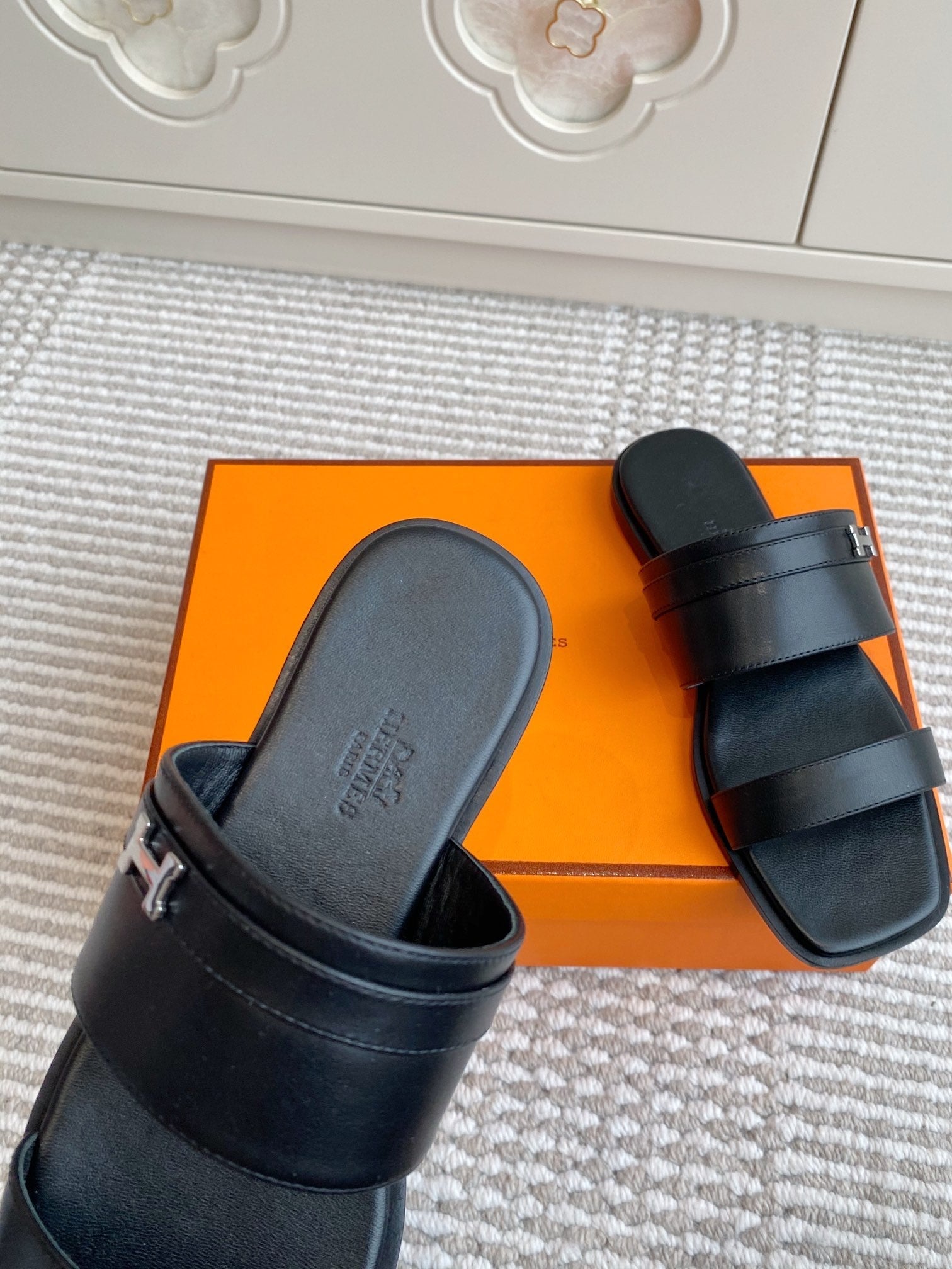 HM Joao Sandal Black Calfskin 291462