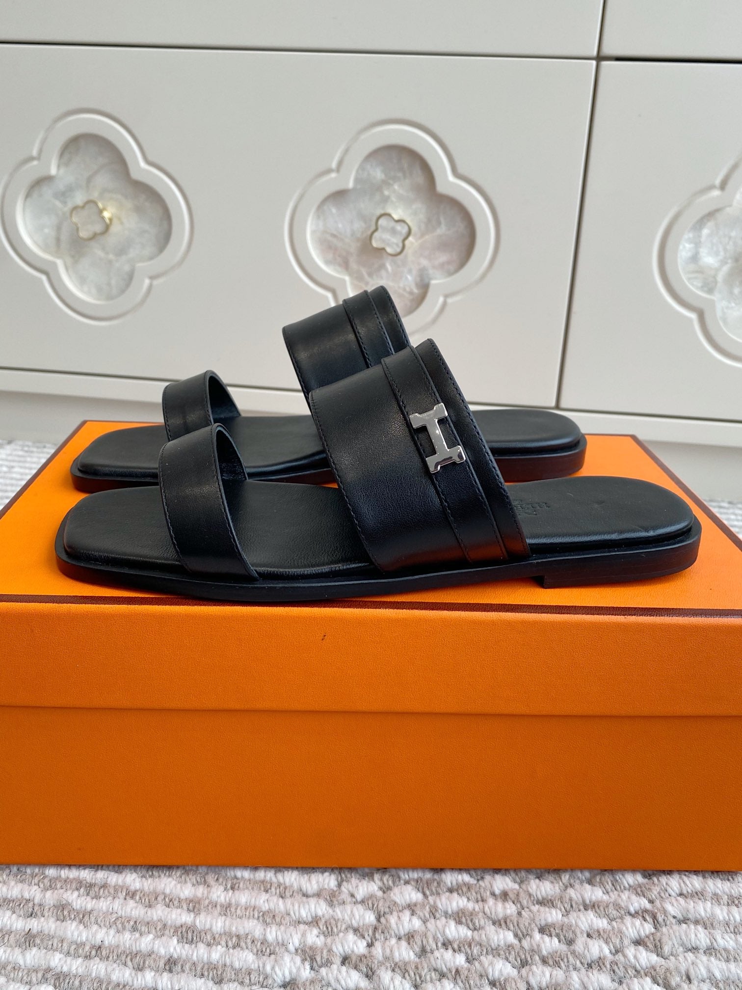 HM Joao Sandal Black Calfskin 291462