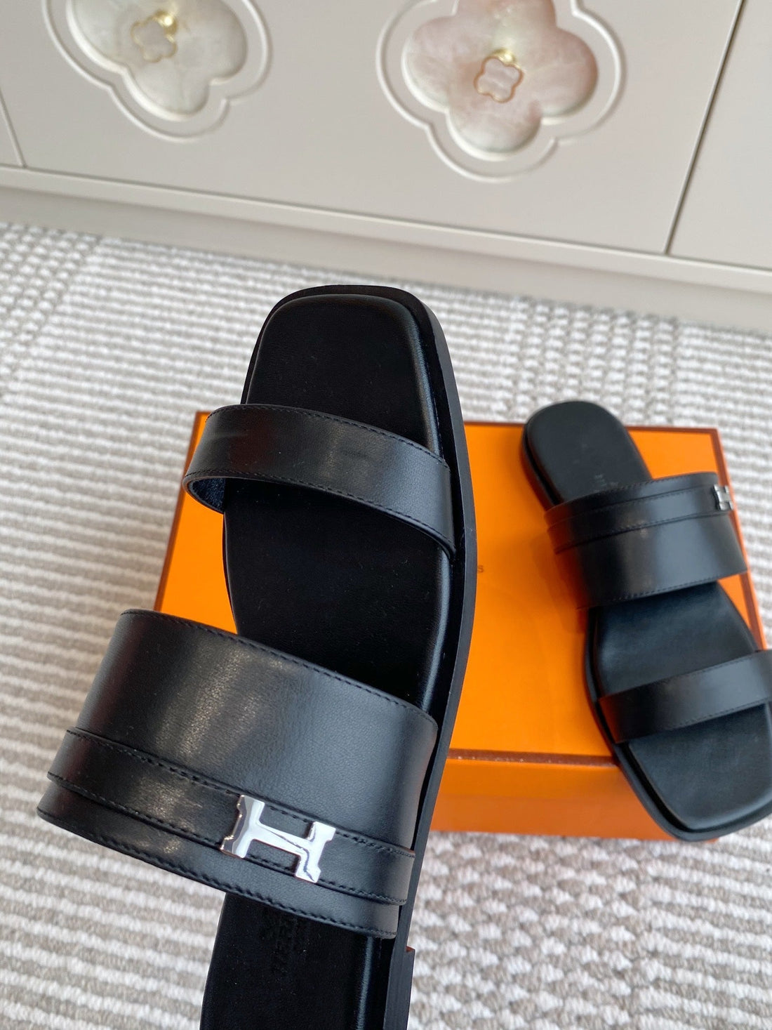 HM Joao Sandal Black Calfskin 291462