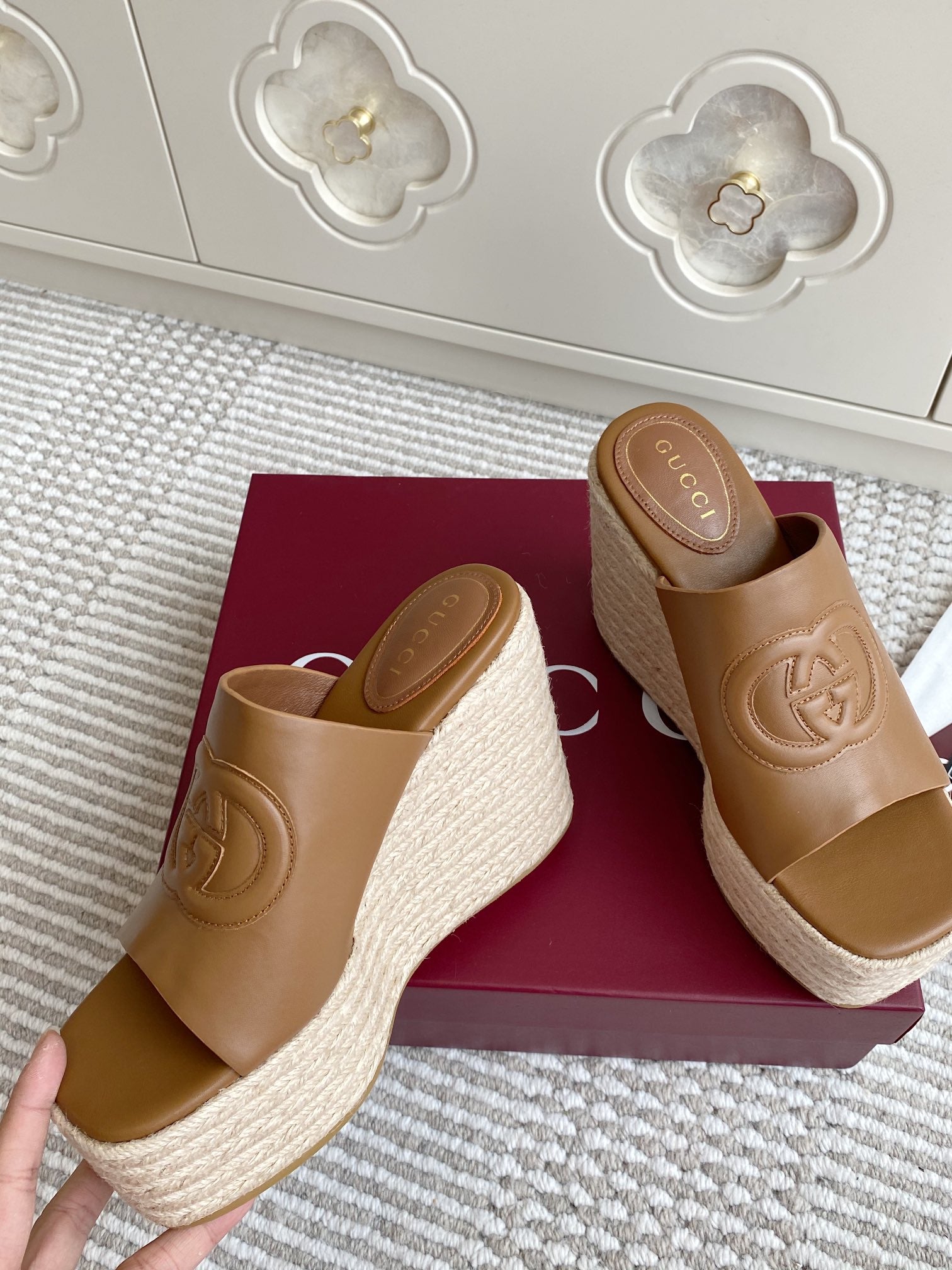 GC 25 Interlocking G Sandal Brown Cord Cowhide 291035