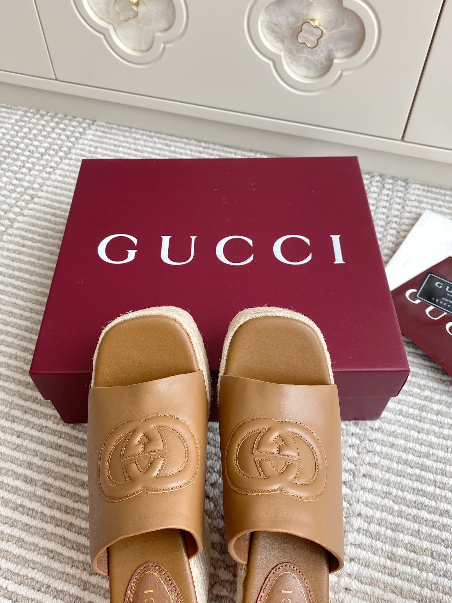 GC 25 Interlocking G Sandal Brown Cord Cowhide 291035