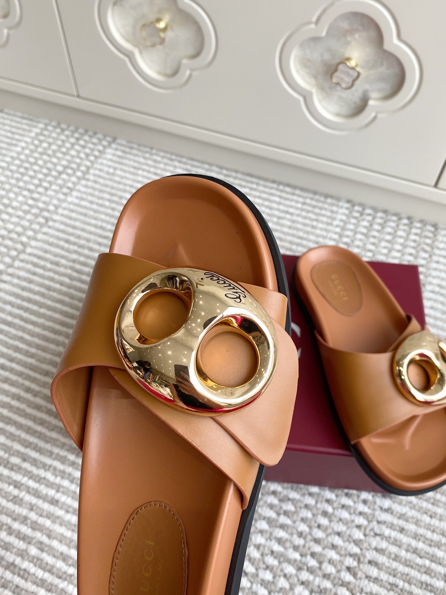 GC Marina Chain Slide Sandal Brown Cowhide 291039