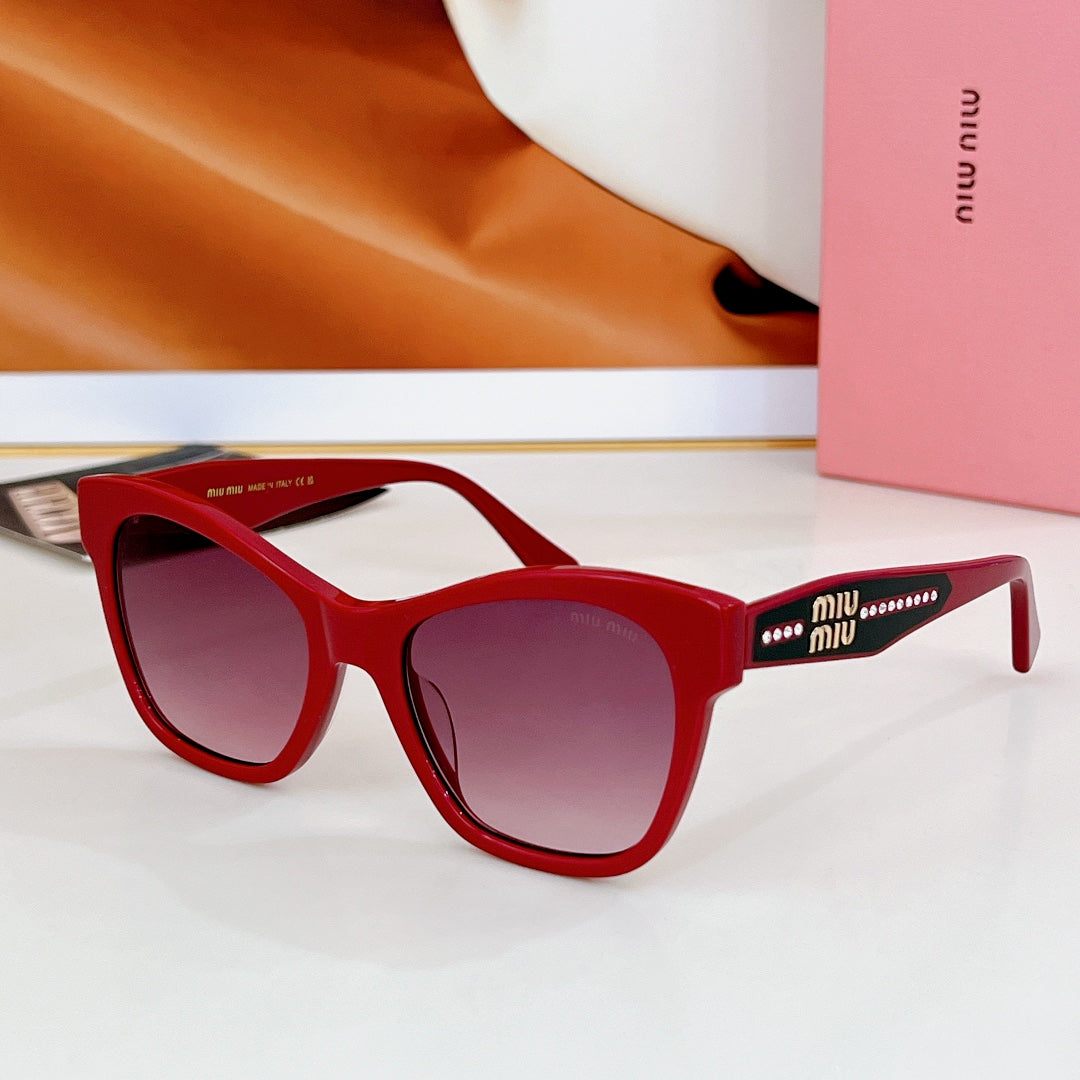 Miumiu Sunglasses 640407