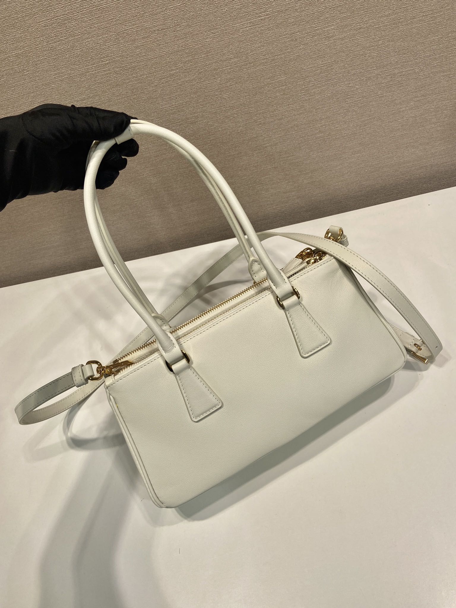 PRA New killer bag white calfskin 340497