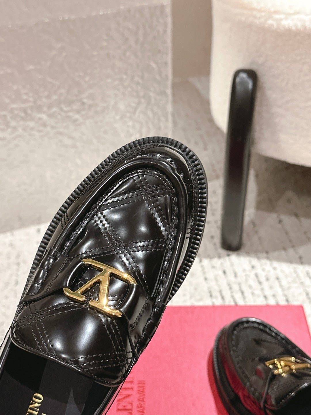 VT Vlogo Loafer Black Patent Leather 359840