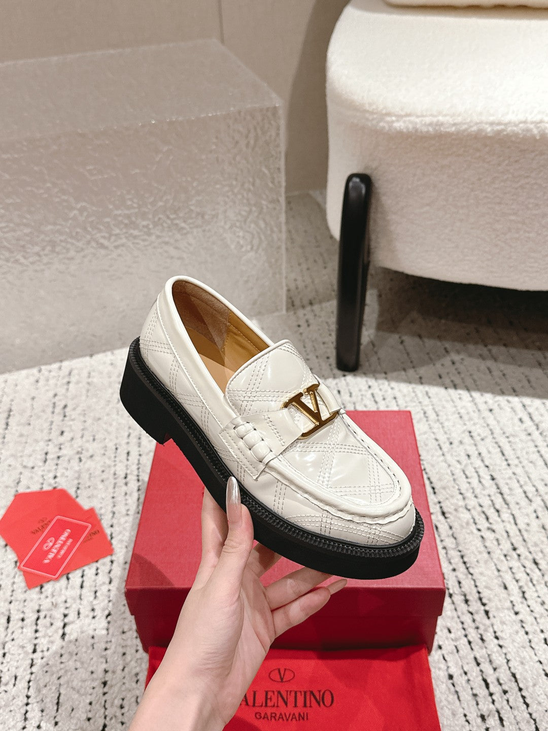 VT Vlogo Loafer White Patent Leather
