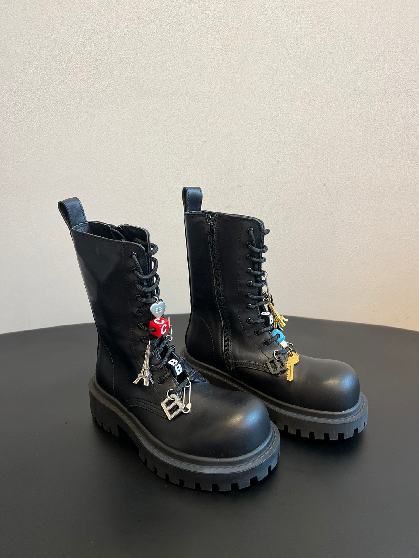 Balenciaga 25ss Martin boots black calfskin 467710