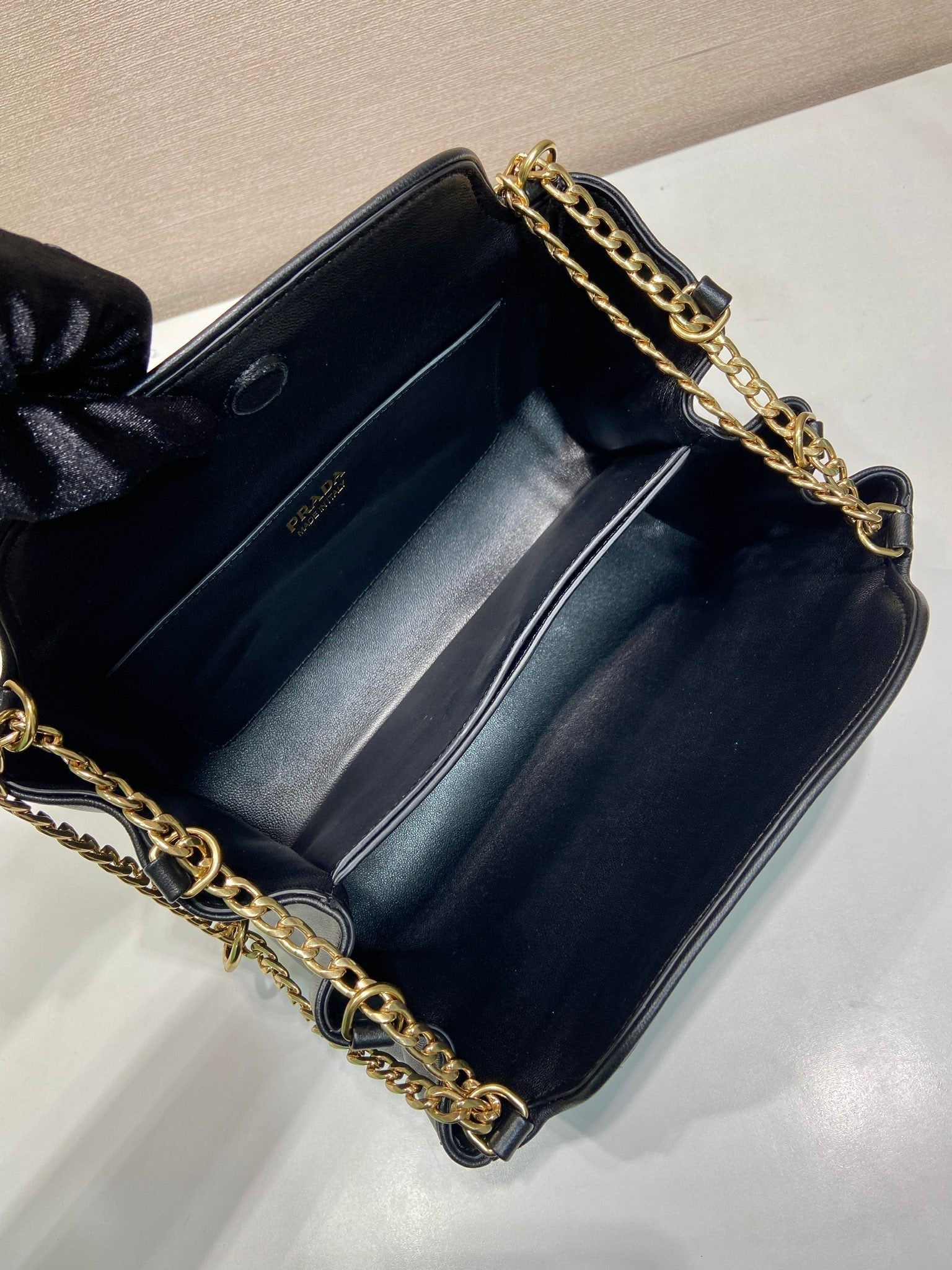 PRA Tumulte bag 24 black leather  280838