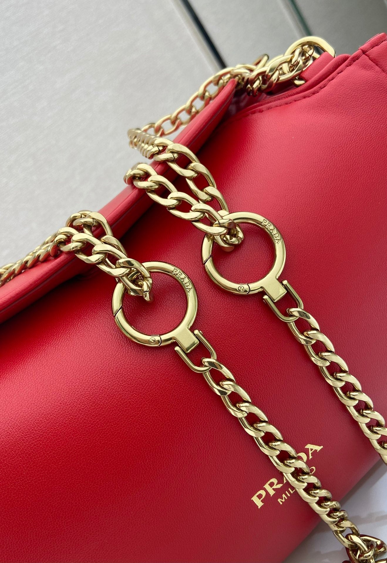 PRA Tumulte bag 24 red leather  280840