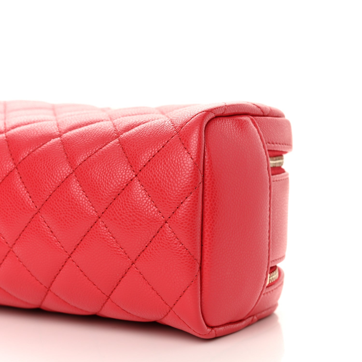 Caviar Quilted Toiletry Case With Chain Dark Pink
