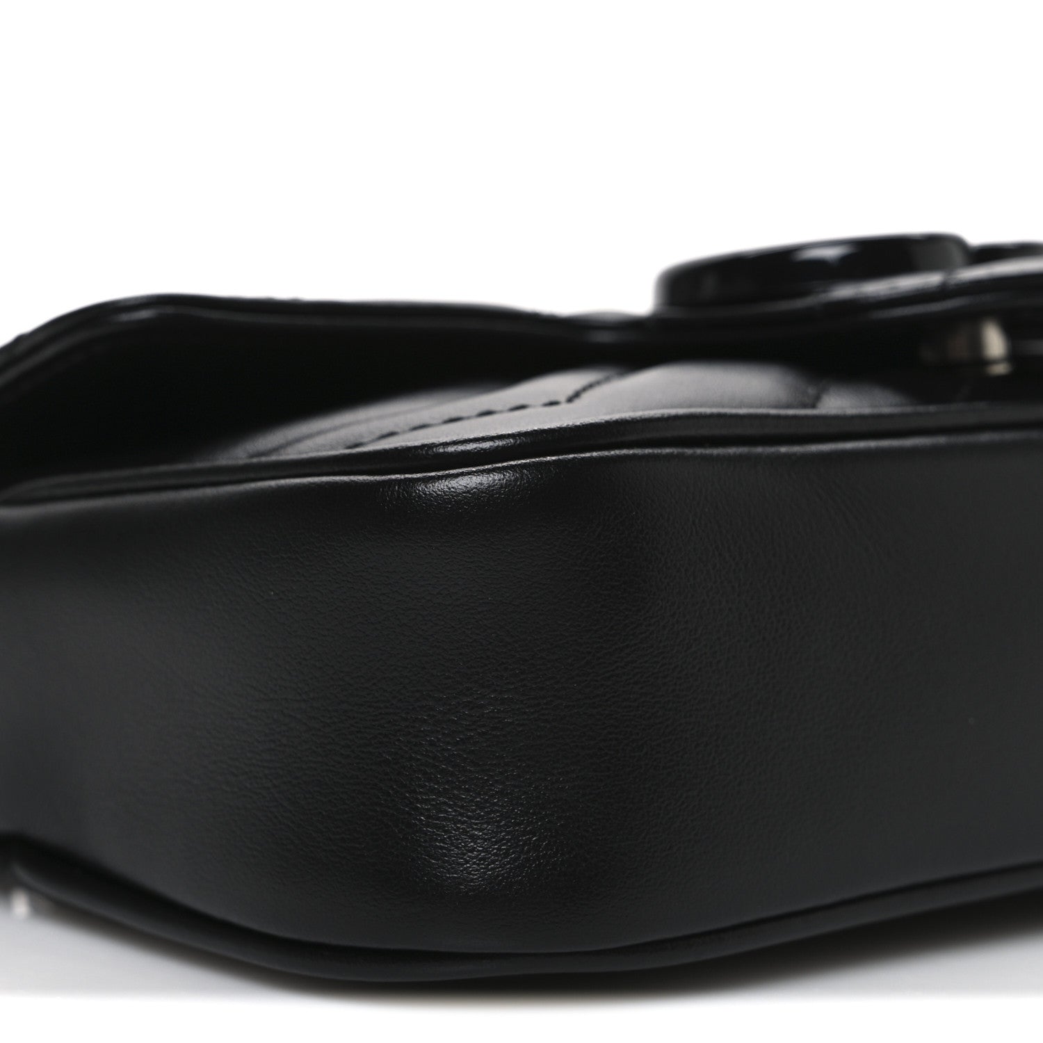 Calfskin Matelasse Monochrome GG Marmont Chain Belt Bag Black