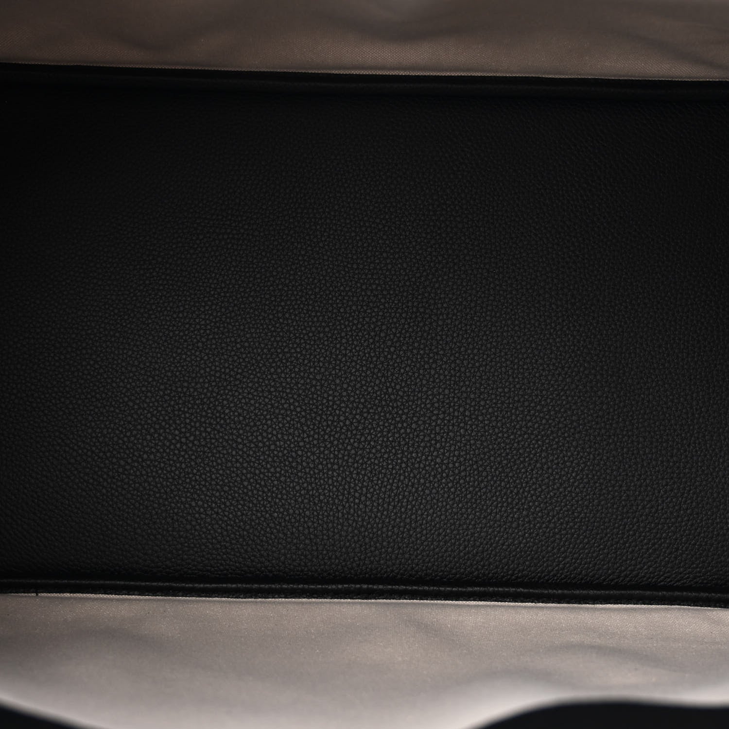 Togo Tufting Chimeres Dragon 1923 Bolide 45 Black