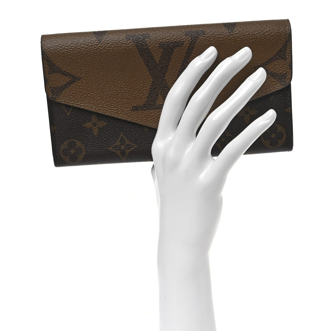 Reverse Monogram Giant Sarah Wallet