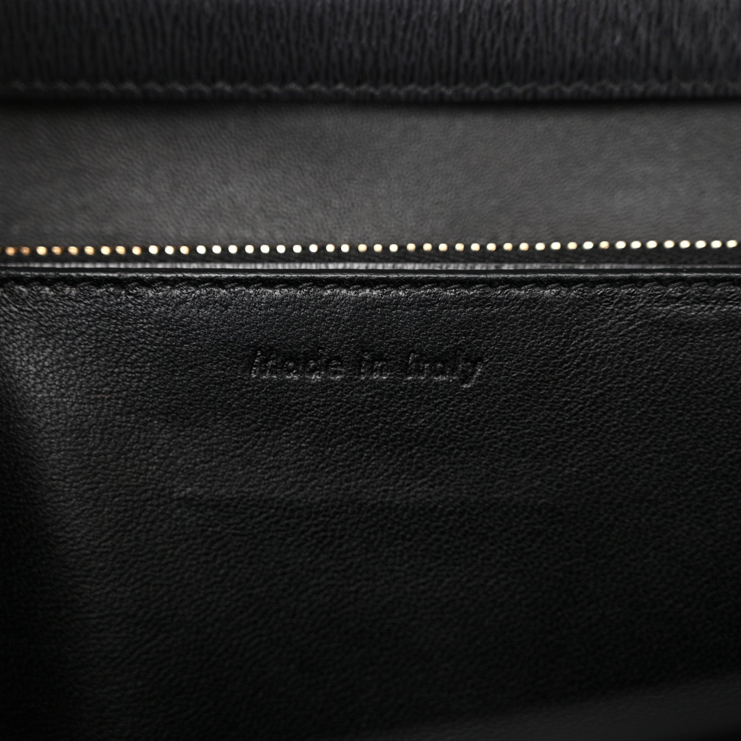 Box Calfskin Medium Classic Box Flap Bag Black