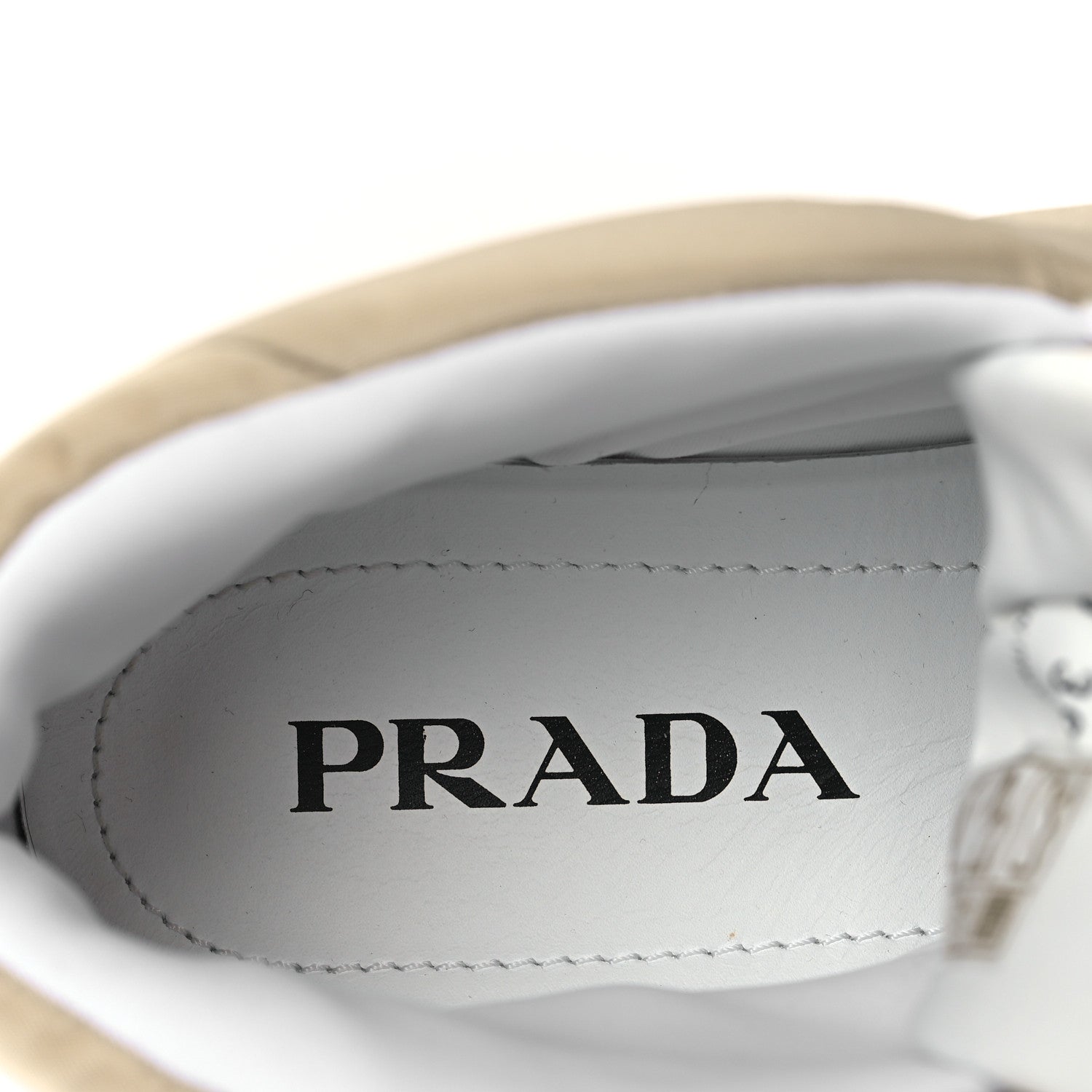 Re-Nylon Gabardine Rubber Triangle Logo Quilted Mens Rush Piuma 50mm Mid Sneakers 39.5 Deserto