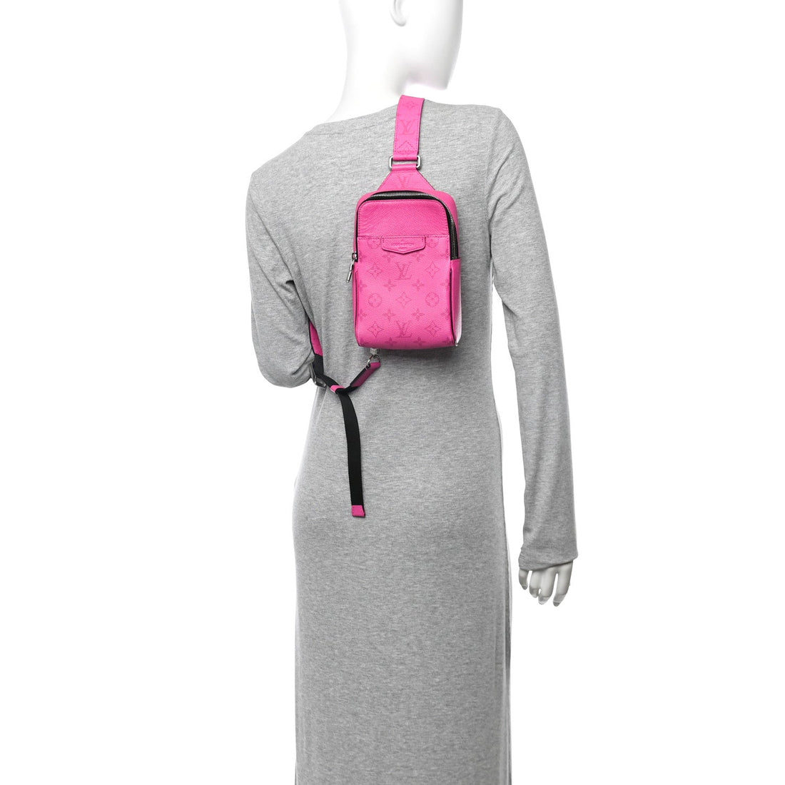 Taigarama Outdoor Slingbag Fuchsia