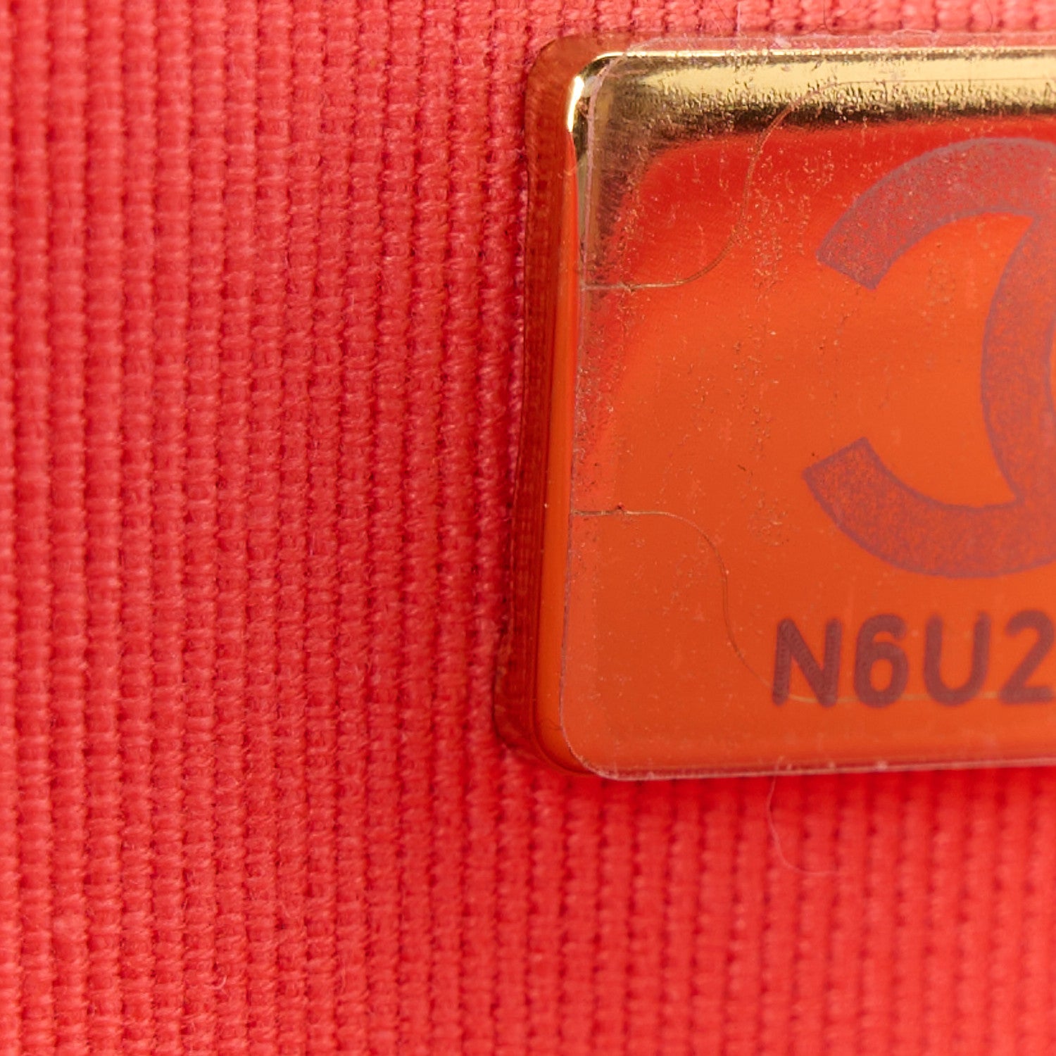 Lambskin Quilted Wallet On Chain WOC Coral