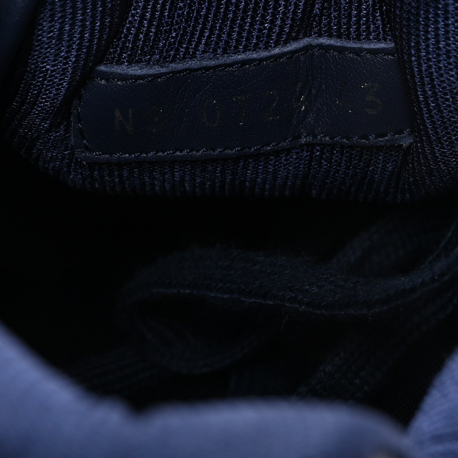 Suede Calfskin Oblique Mens B27 Uptown Low Top Sneaker 43 Navy Blue