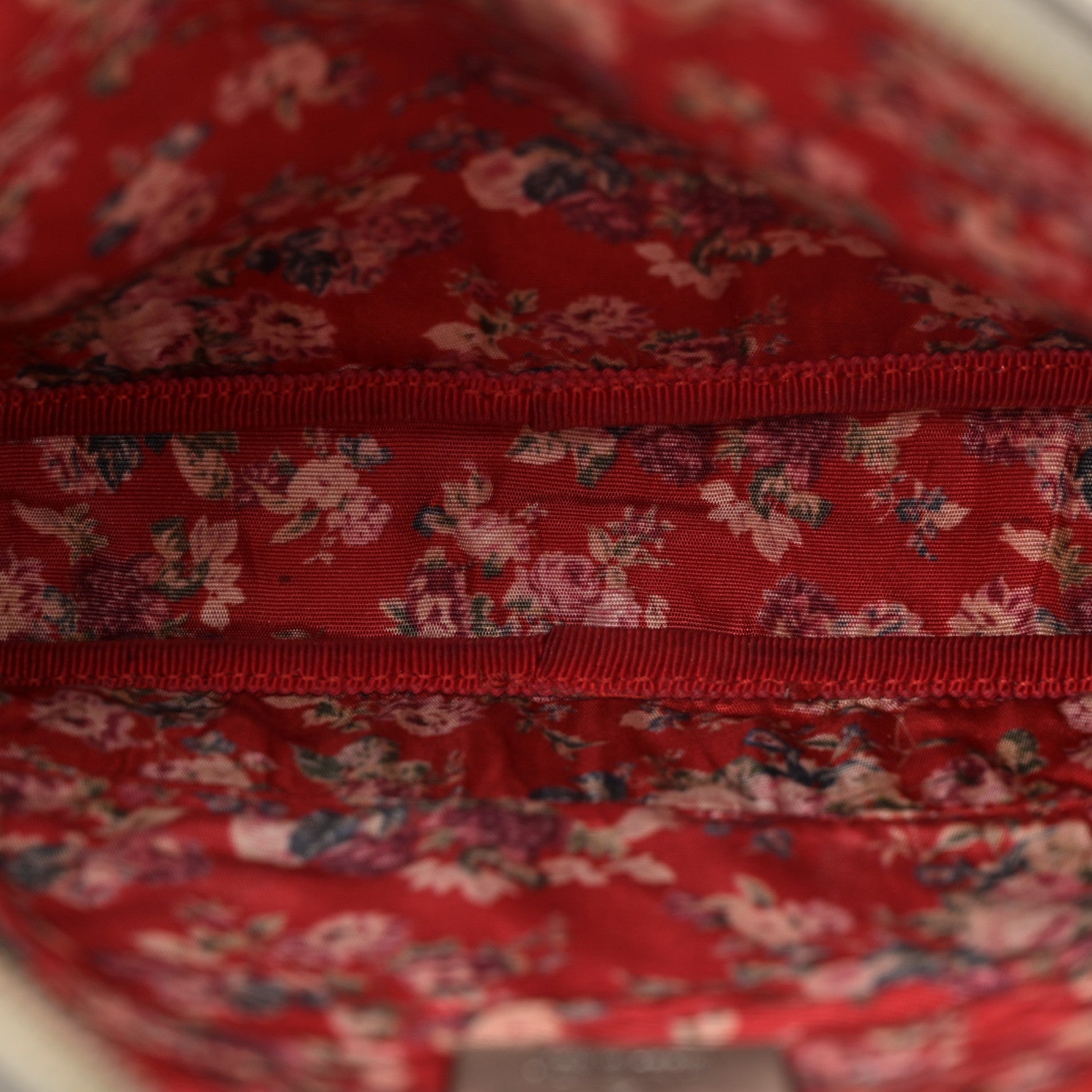 Laminated Nappa Web Trapuntata Small GG Shoulder Bag Argento