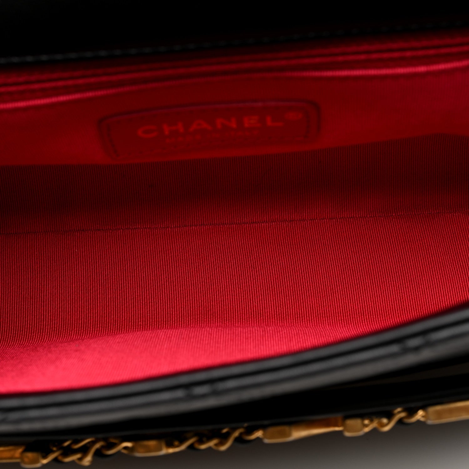 Calfskin Quilted Enchained Flap Black