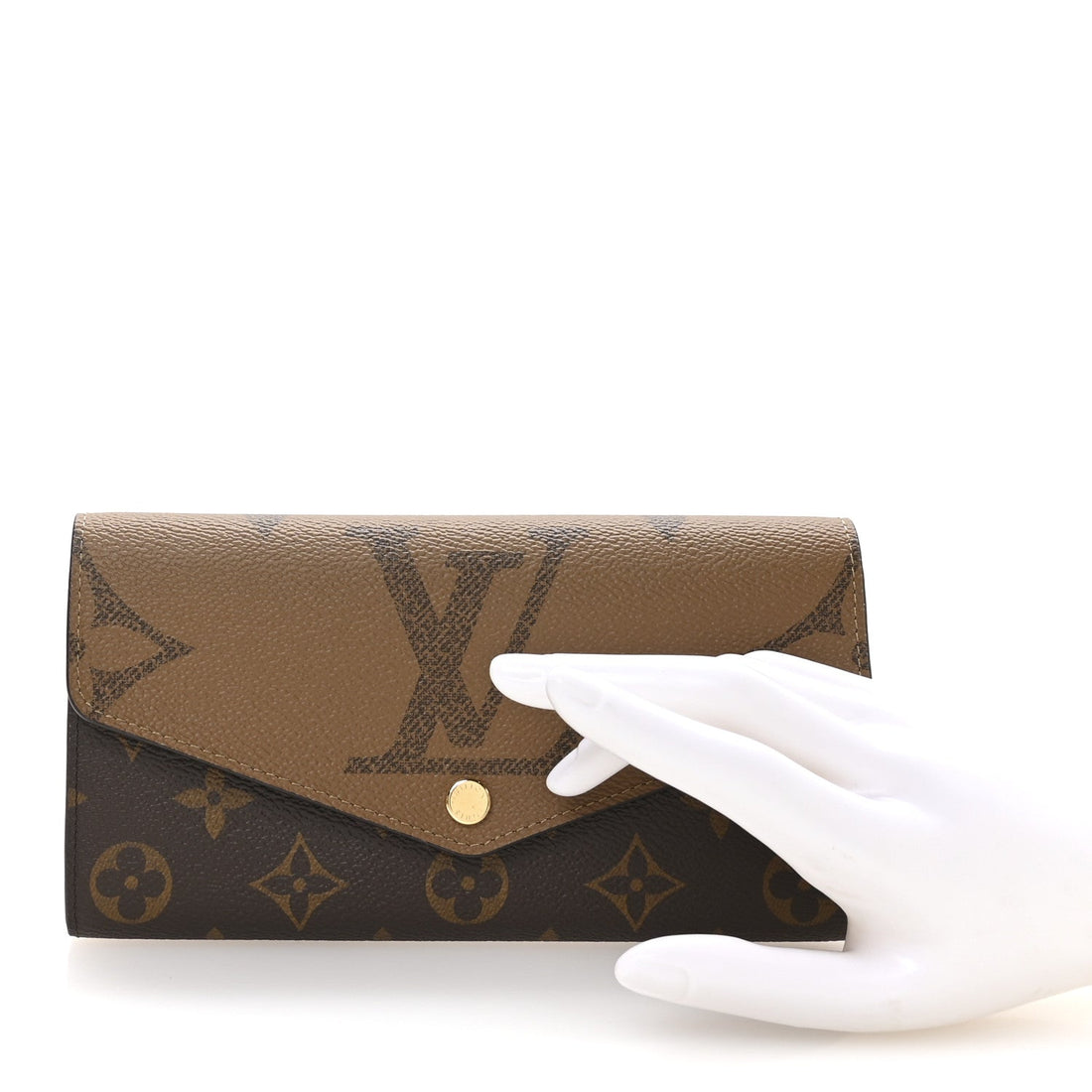 Reverse Monogram Giant Sarah Wallet