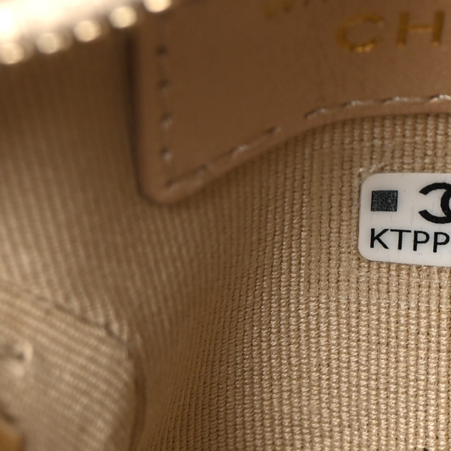 Metallic Lambskin Walk Of Fame Star Clip On Coin Purse Gold