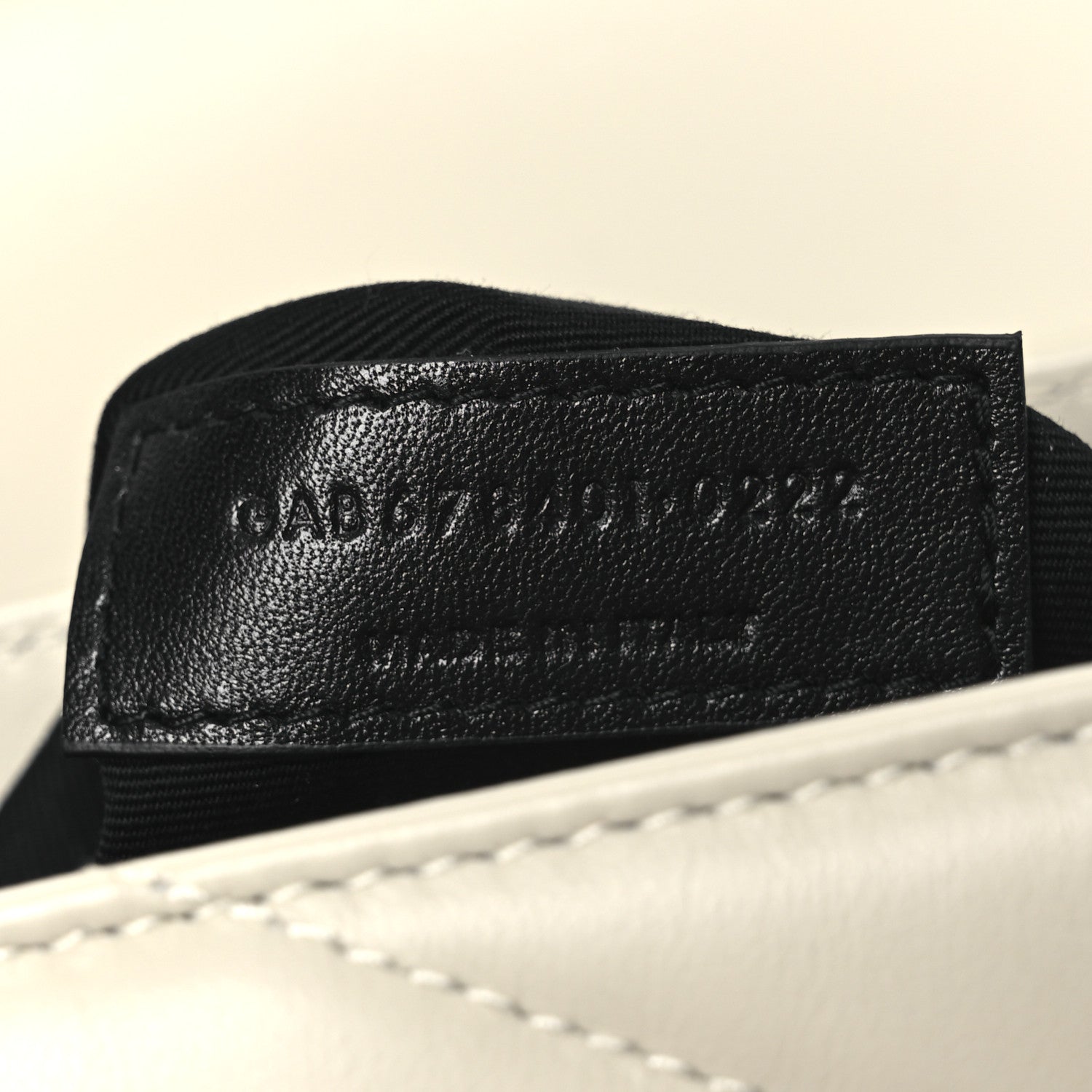 Calfskin Y Quilted Monogram Toy Loulou Crossbody Bag Blanc Vintage