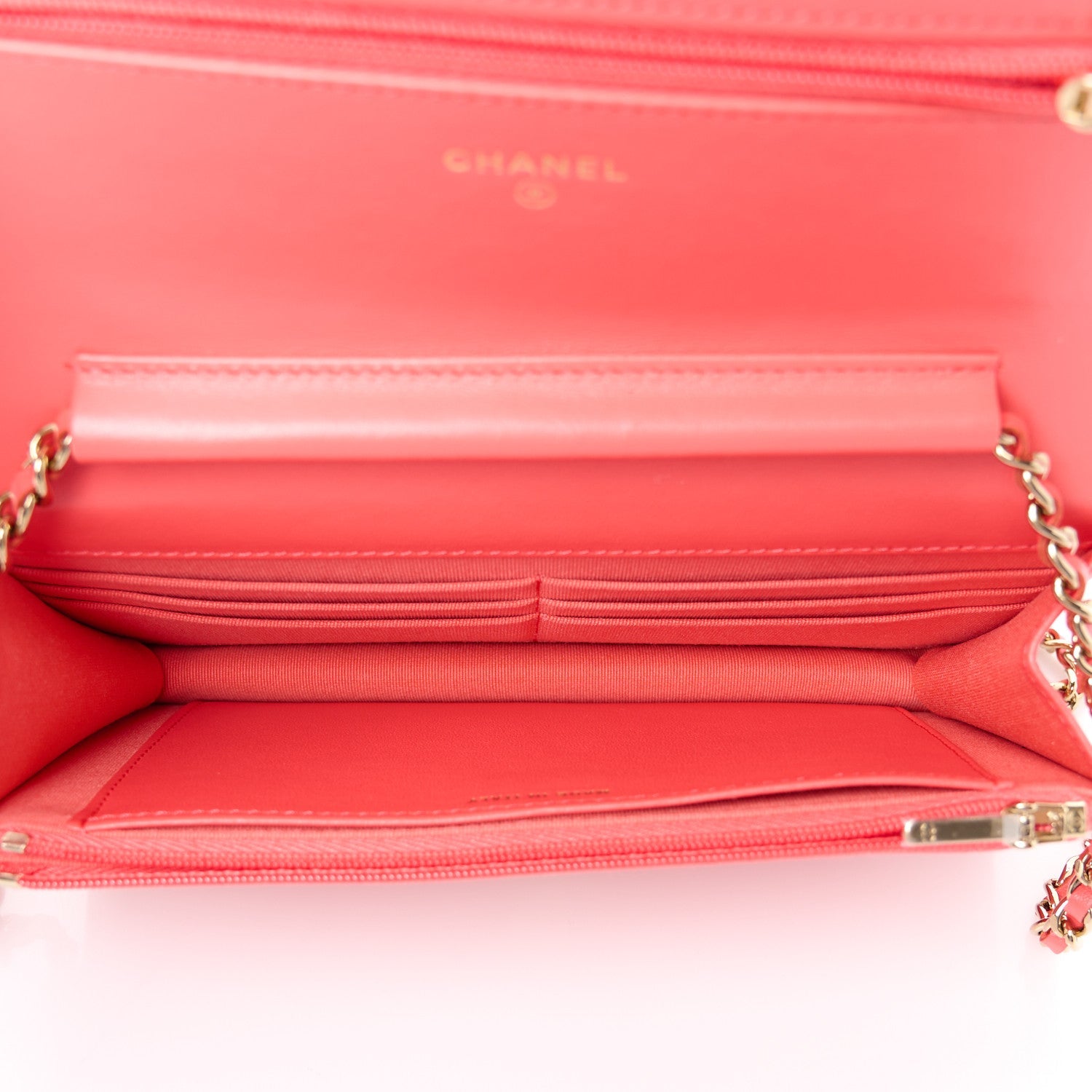 Lambskin Quilted Wallet On Chain WOC Coral