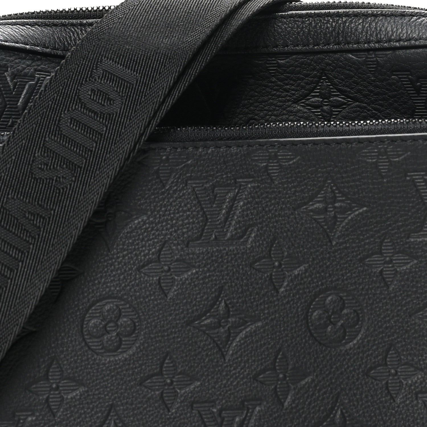 Calfskin Monogram Shadow Trio Messenger Black