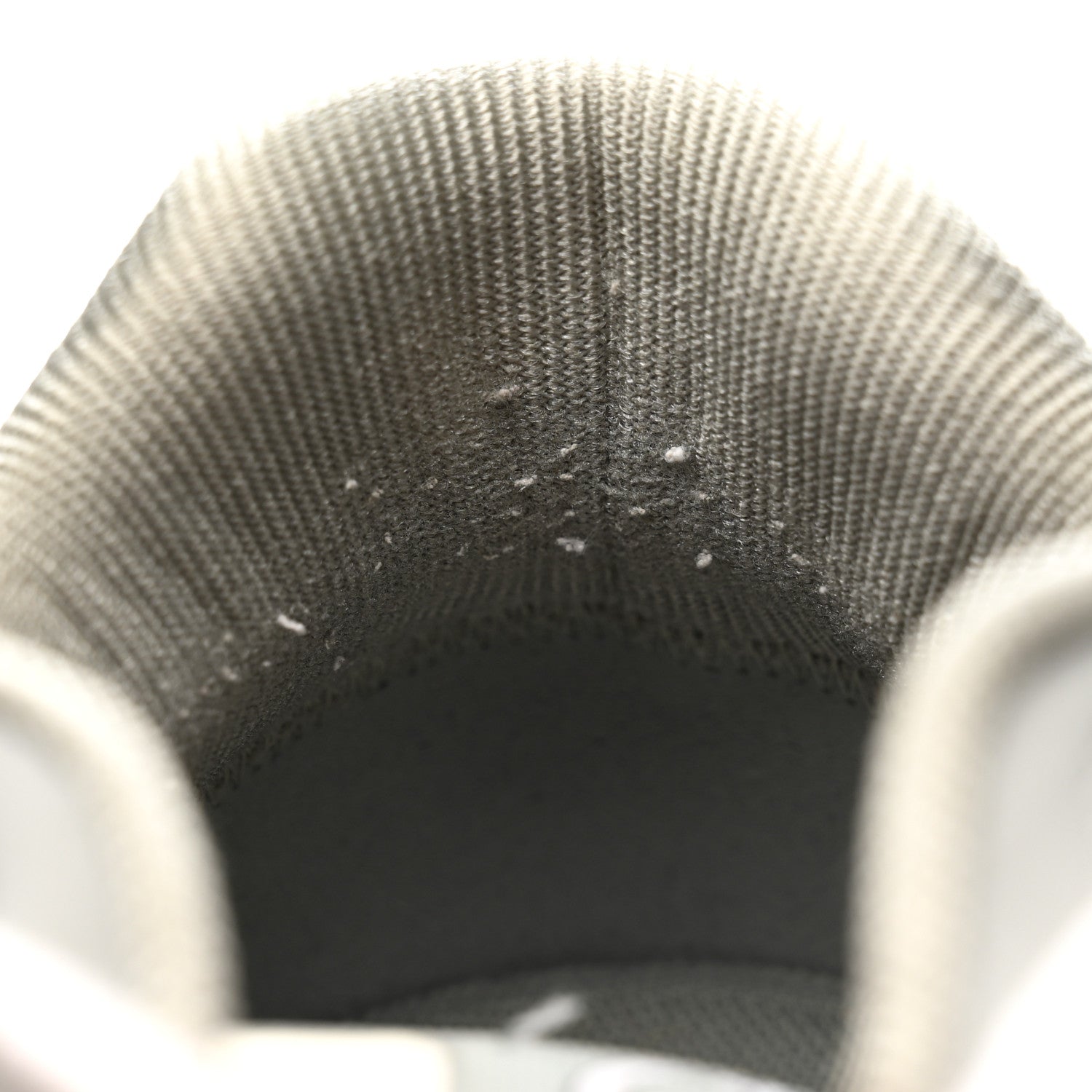 Smooth Calfskin Jacquard Oblique Mens B27 Low Top Sneakers 43 Beige Blue