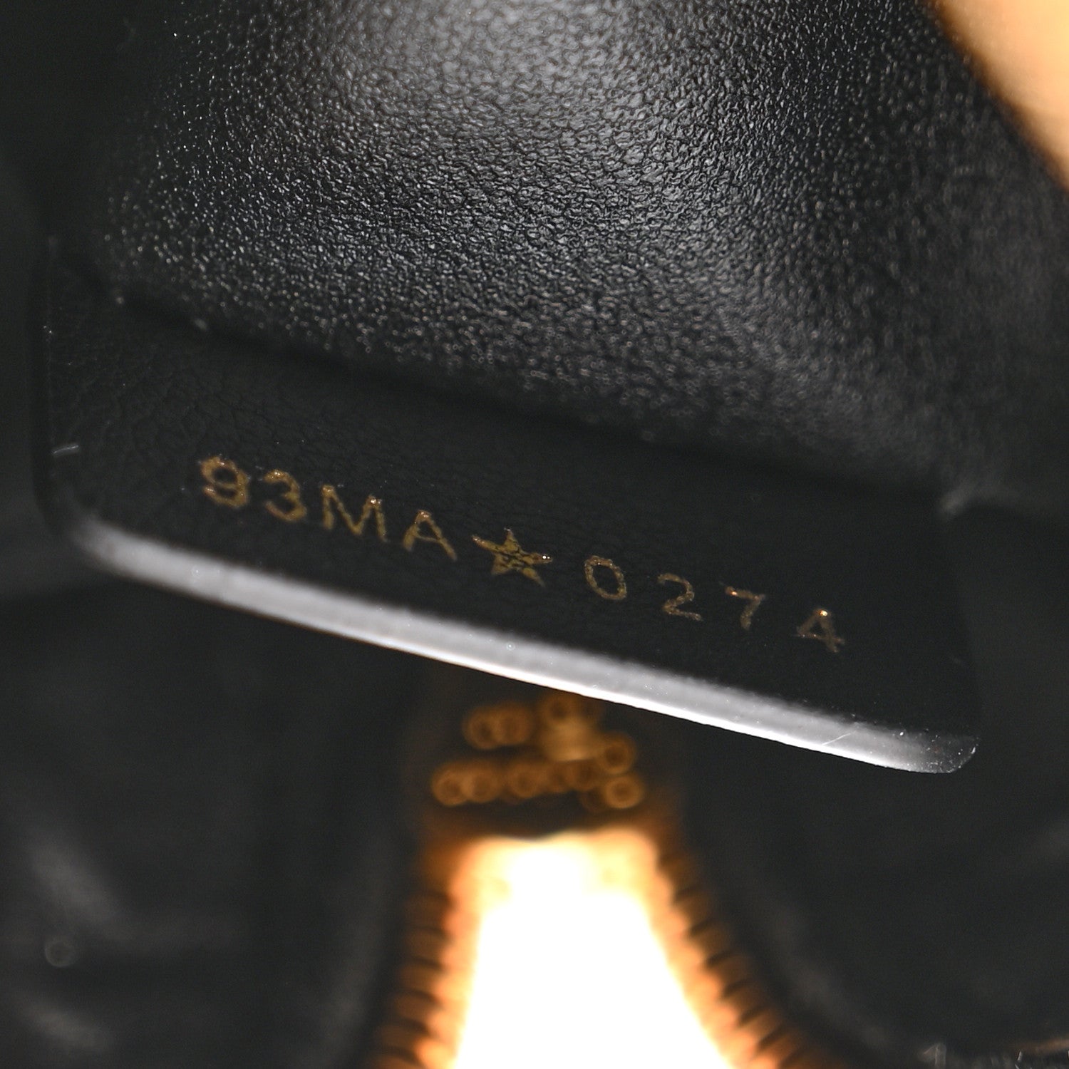 Calfskin Macrocannage Nano Groove 17 Bag Black