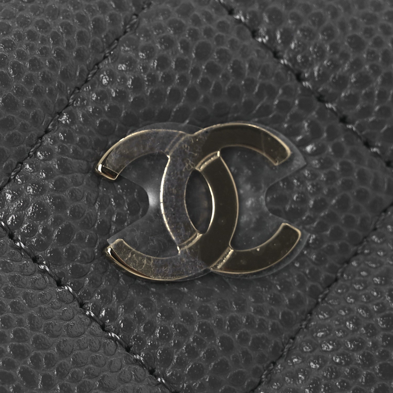 Caviar Quilted Wallet on Chain WOC Grey