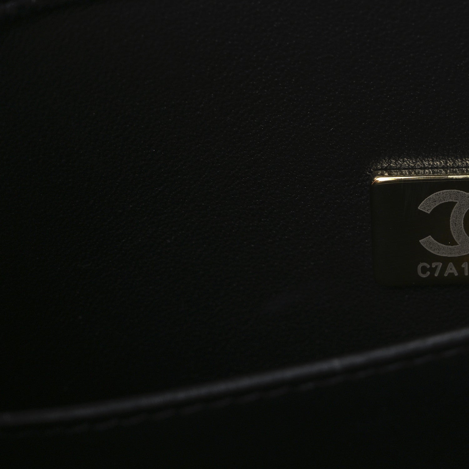 Caviar Quilted Large CC Shopping Tote Black