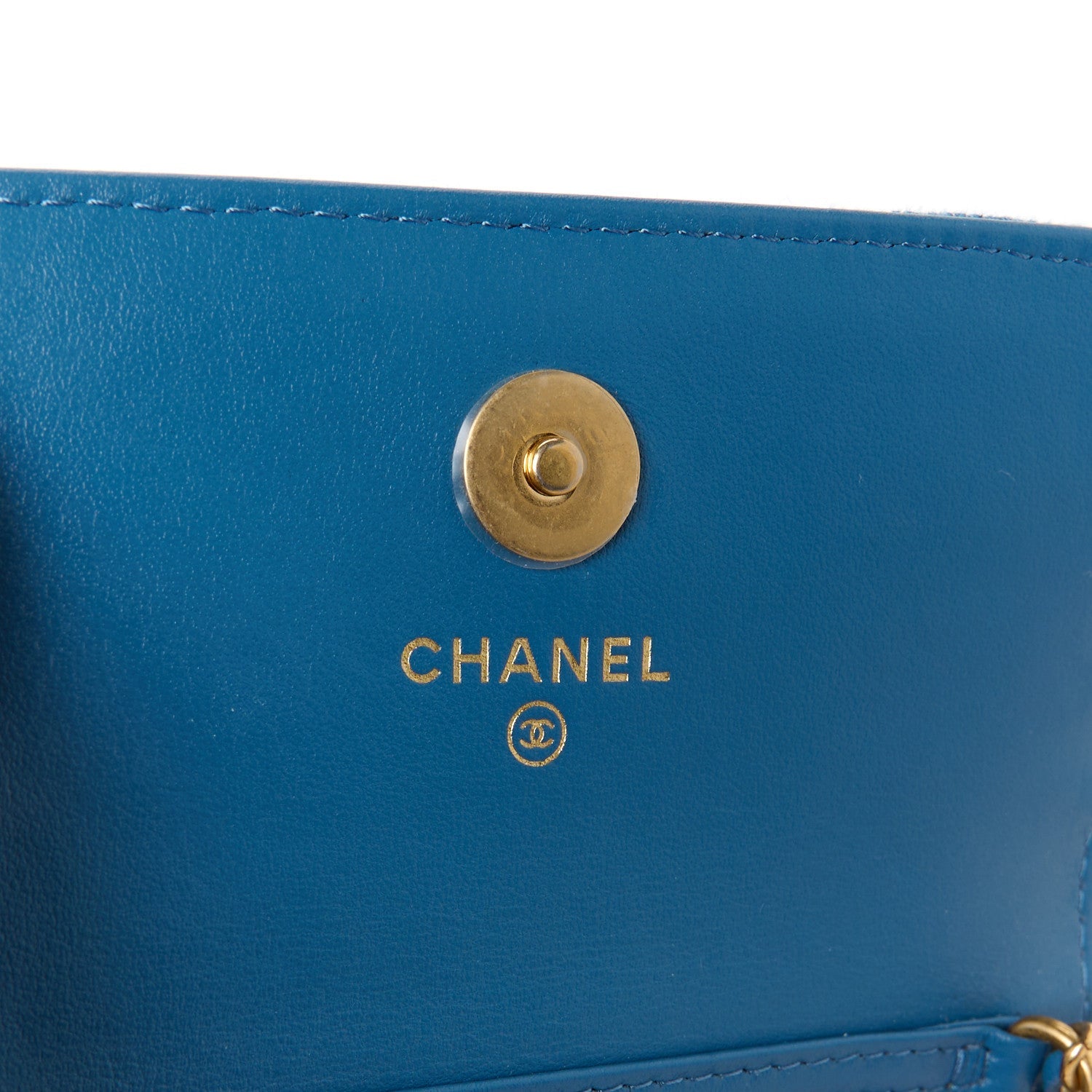 Denim Quilted CC Pearl Crush Clutch With Chain Blue