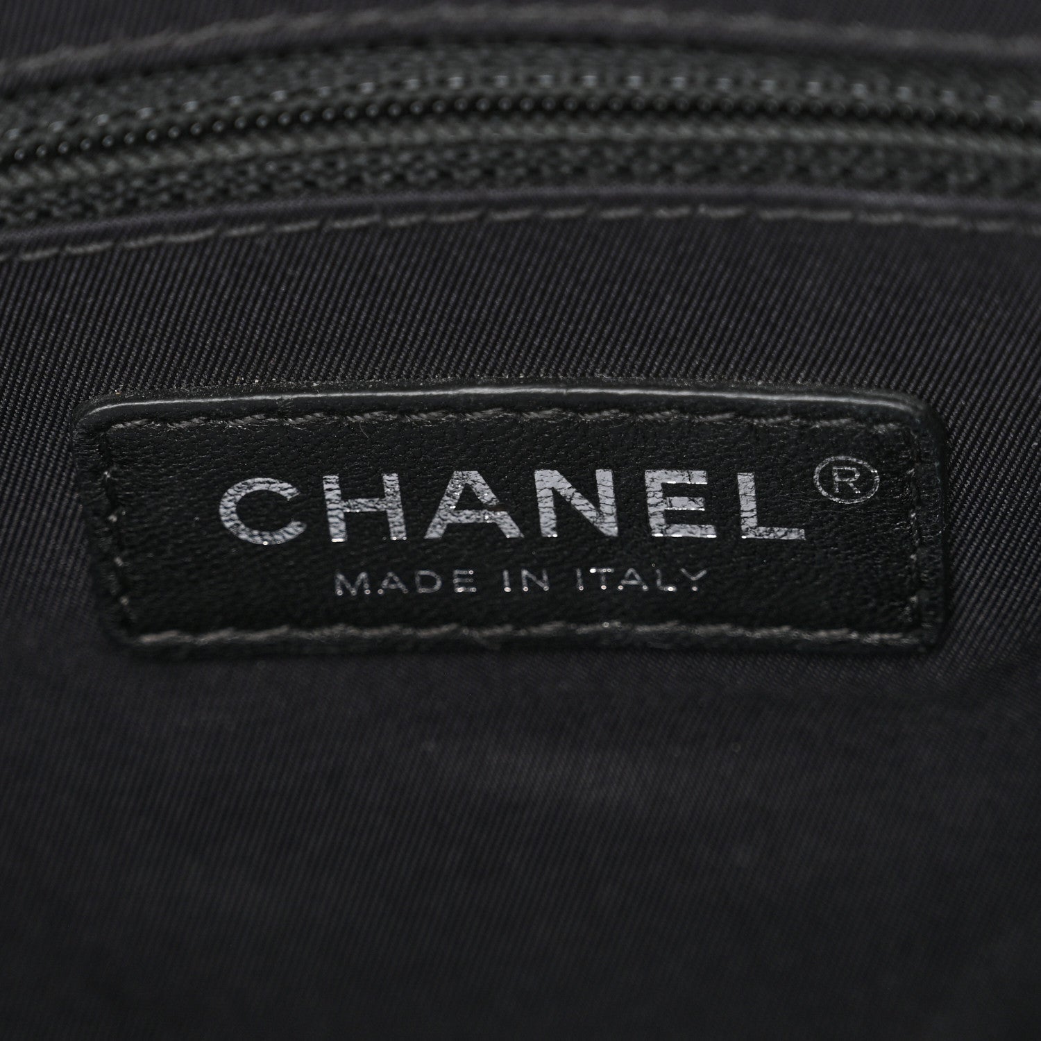 Nylon Mesh Airline Messenger Multicolor