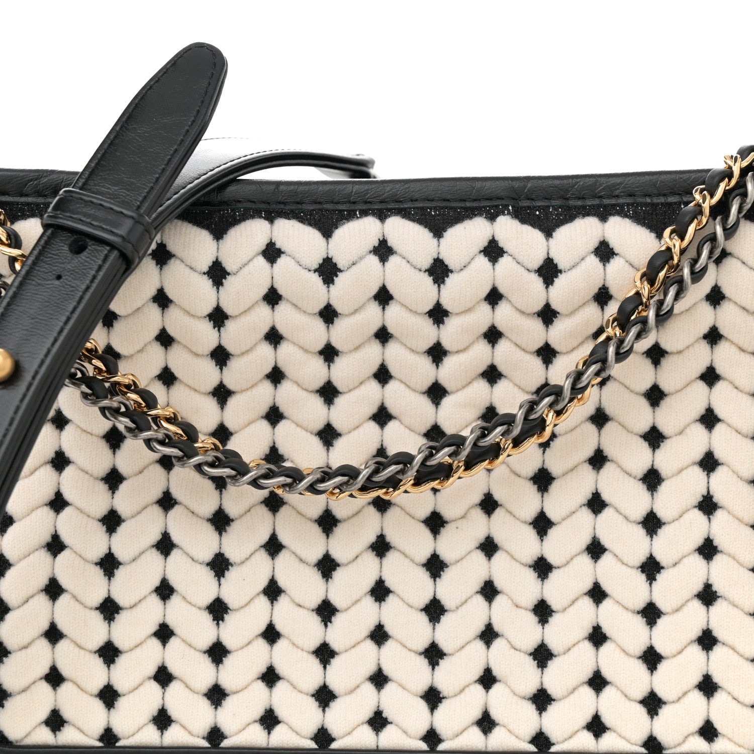 Wool Calfskin Medium Gabrielle Hobo Black White