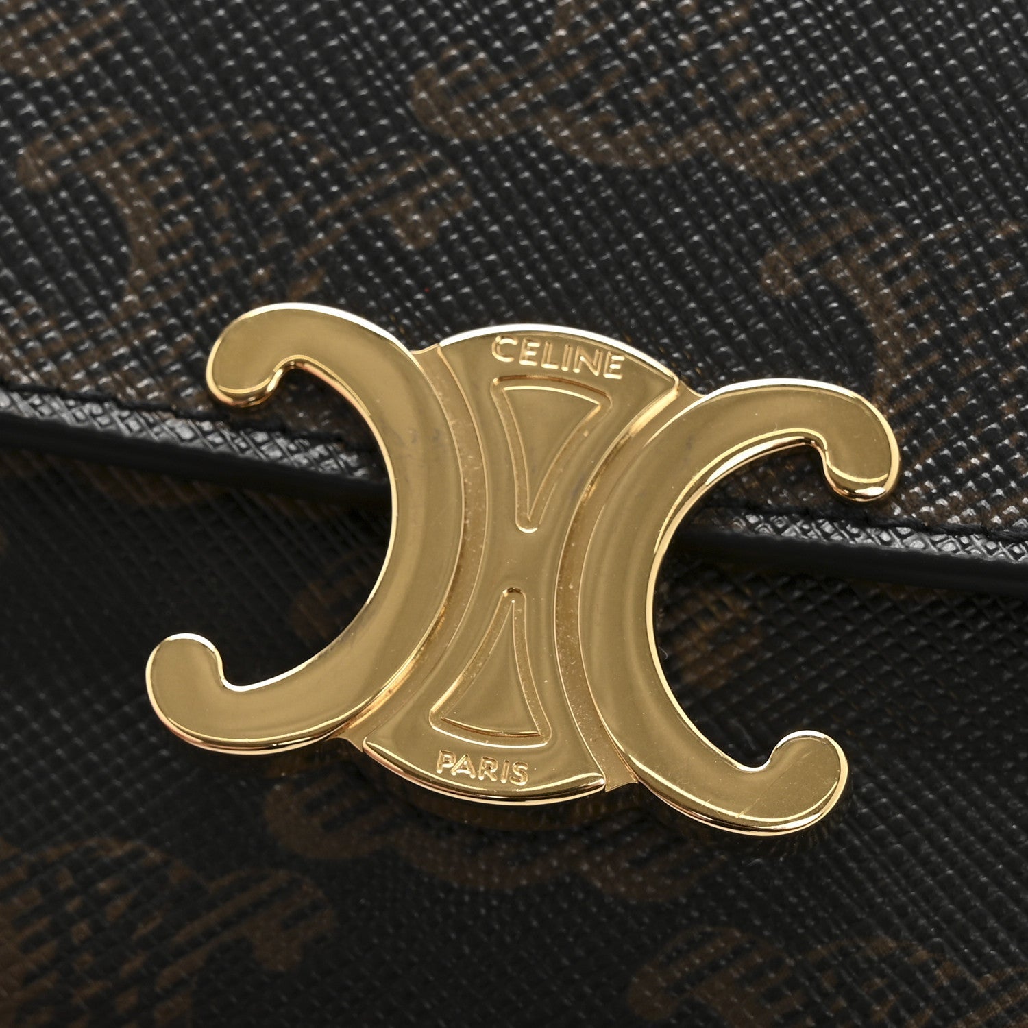 Triomphe Canvas Calfskin Flap Card Holder Tan