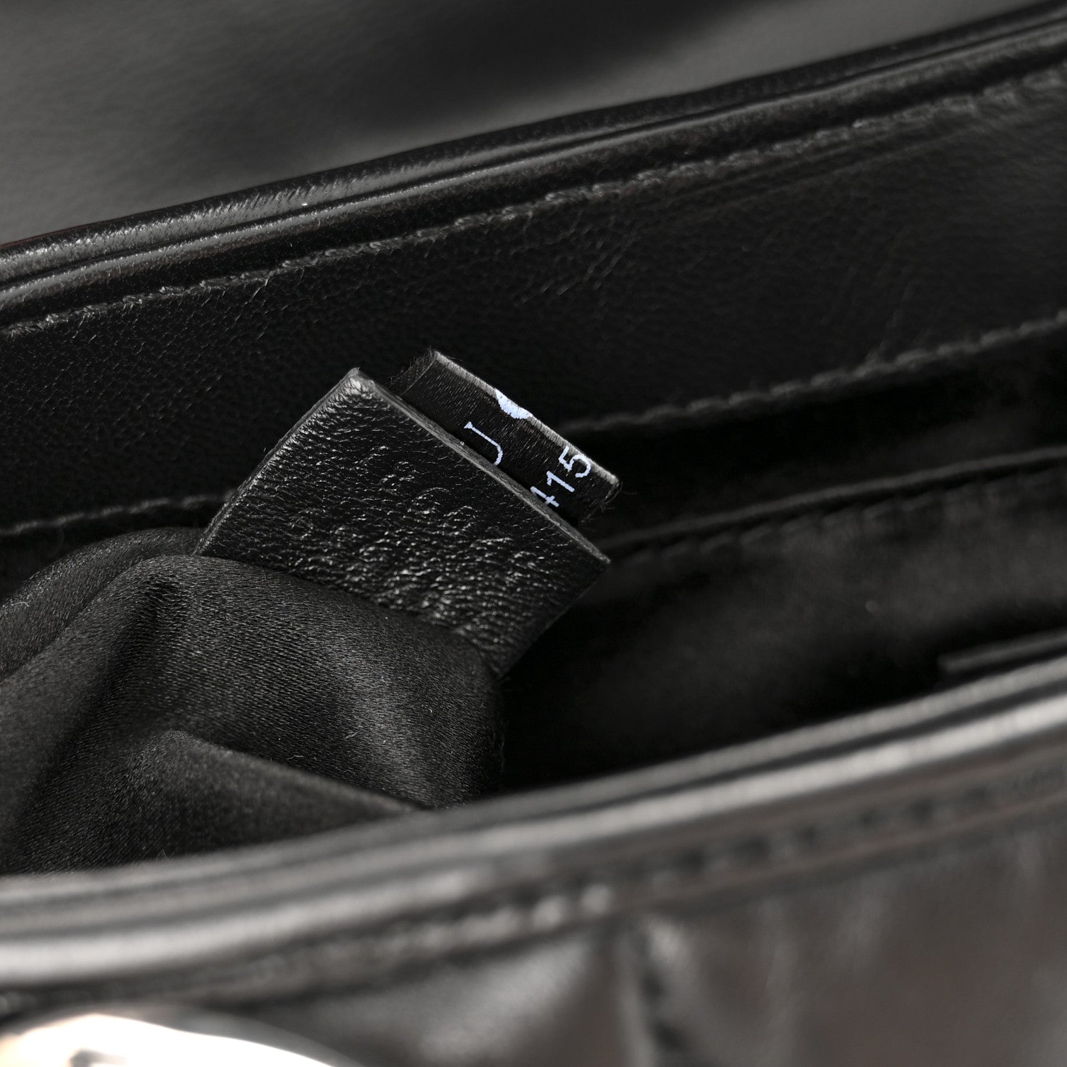 Nappa Vertical Matelasse Small Maxi Horsebit Chain Shoulder Bag Black