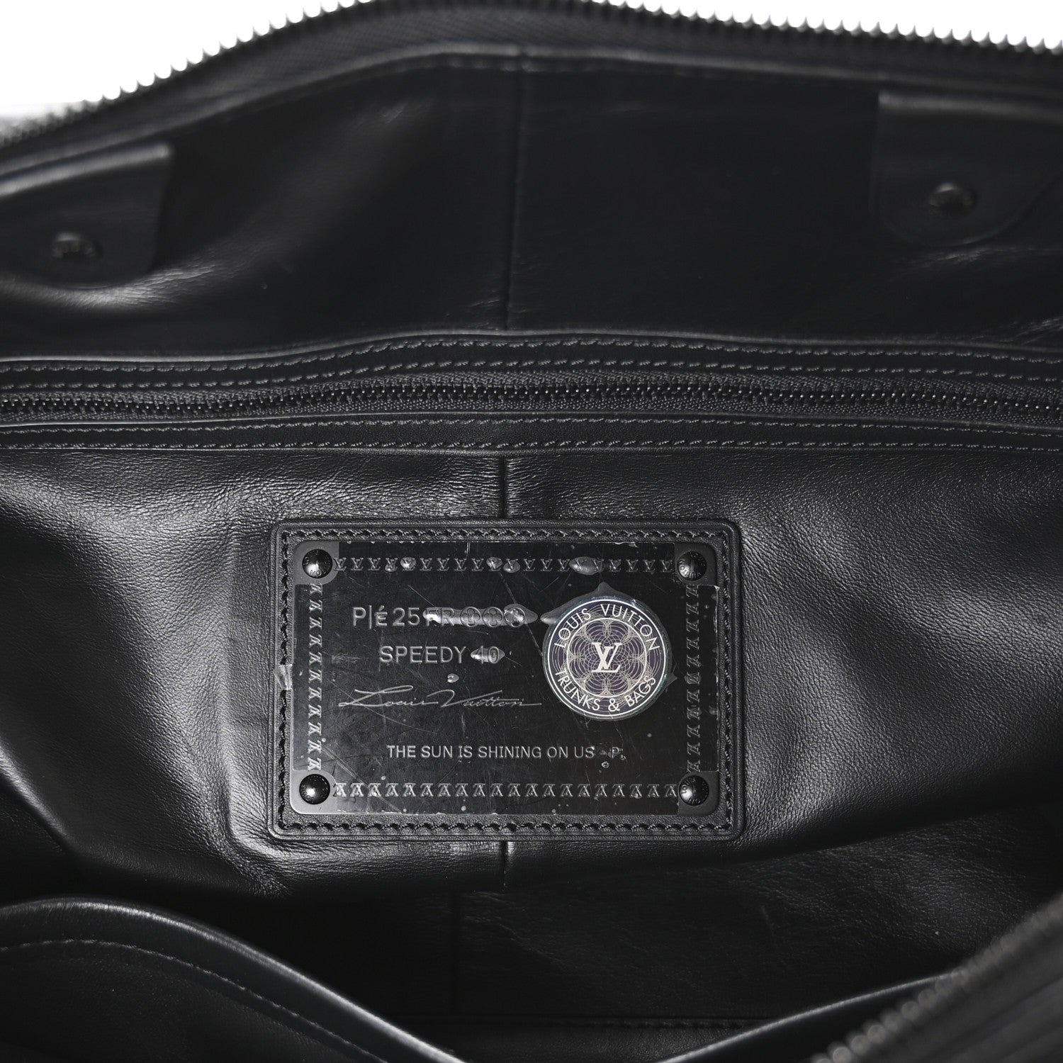 Calfskin Monogram Speedy P9 Bandouliere 40 Ultra Black